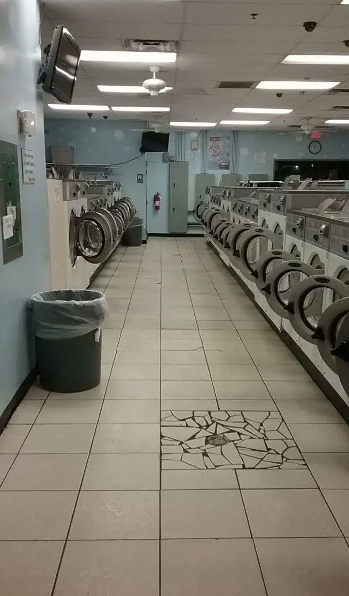 Spin City Laundry thumbnail 8