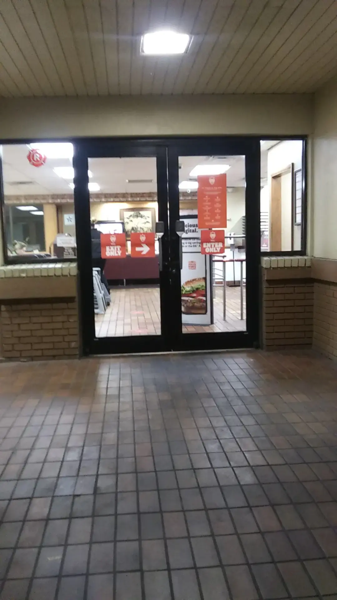 Spin City Laundry thumbnail 9