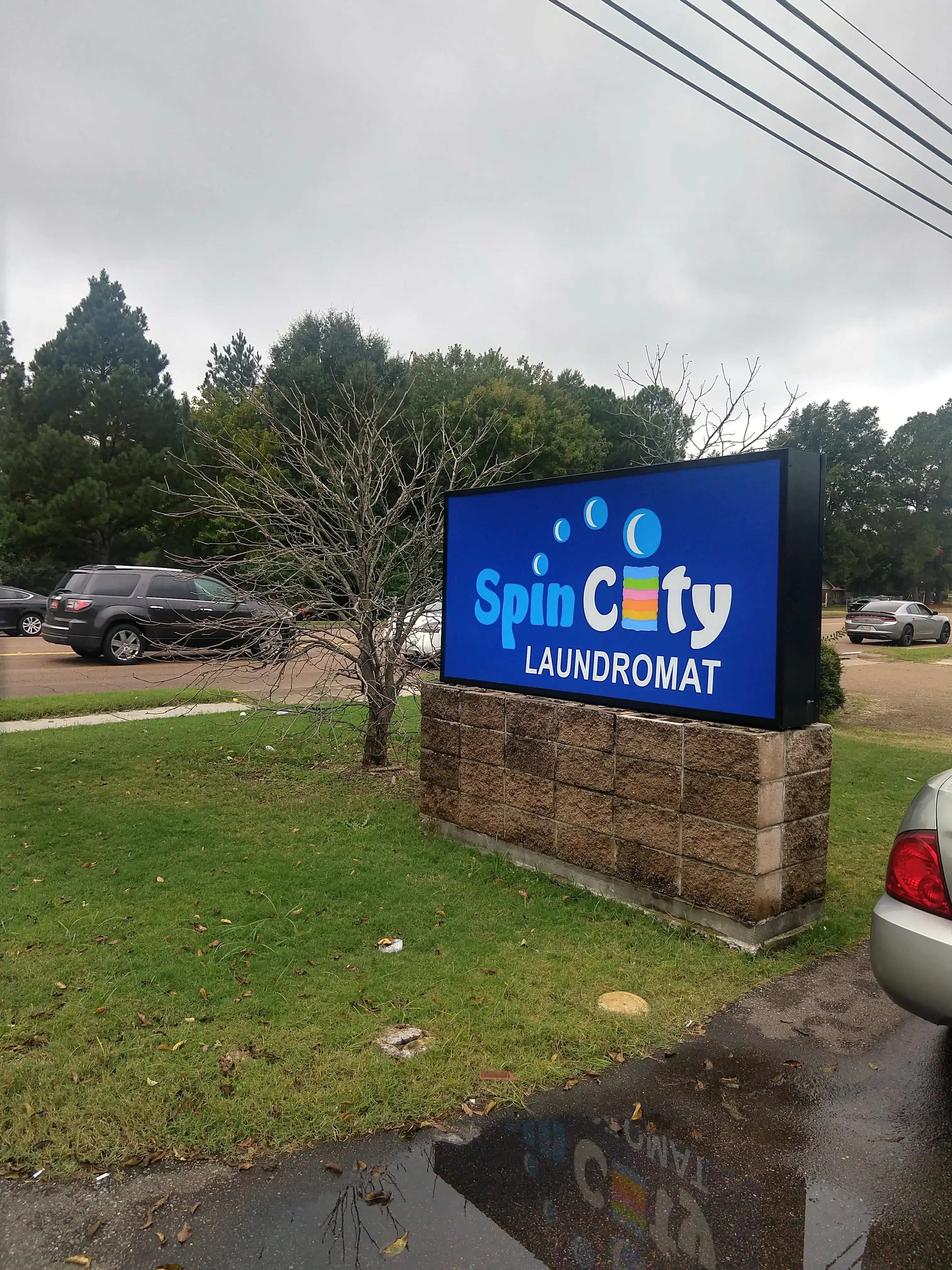 Spin City Laundry Horn Lake thumbnail 11