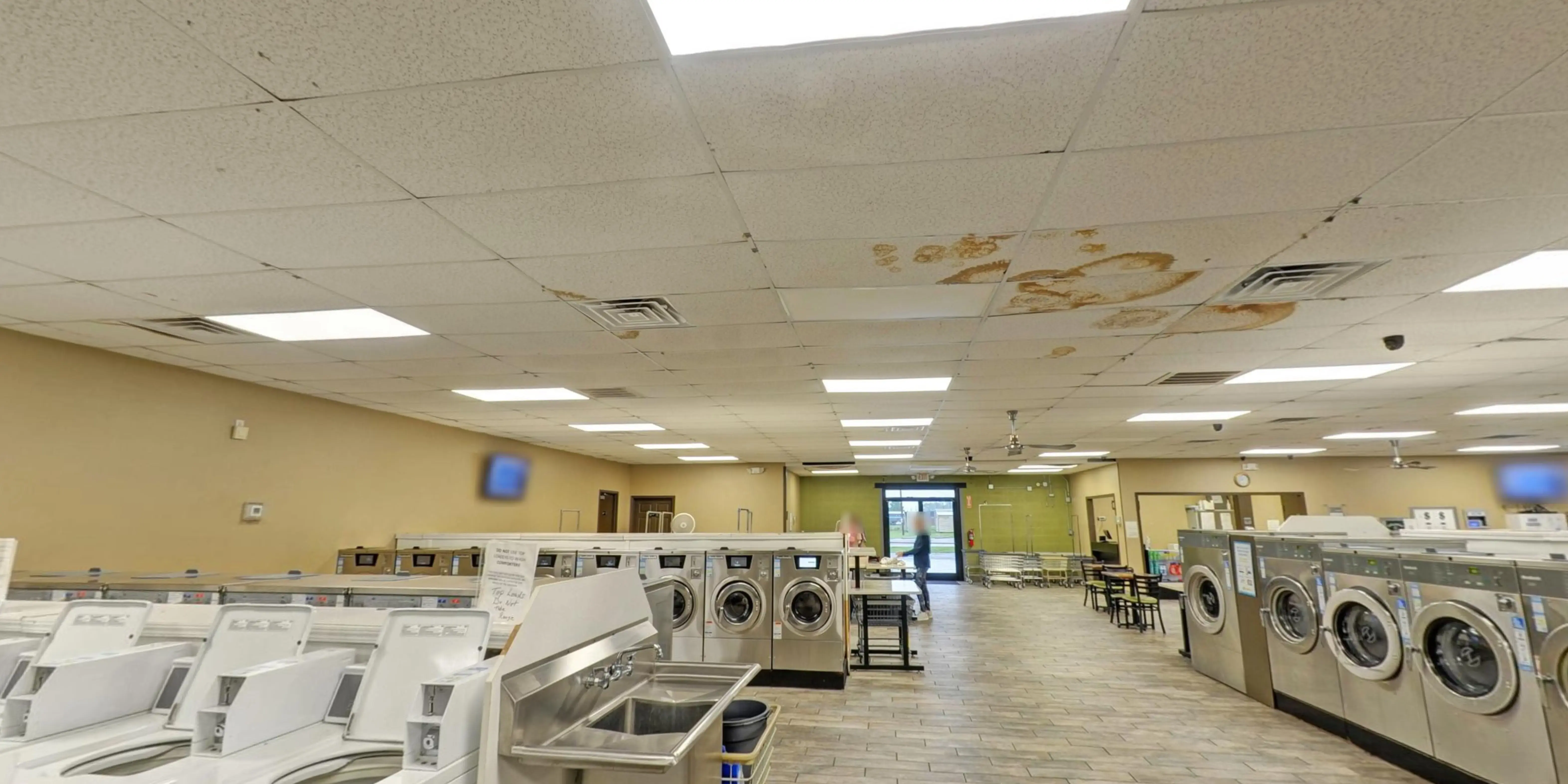 Spin City Laundry Horn Lake - Image 16