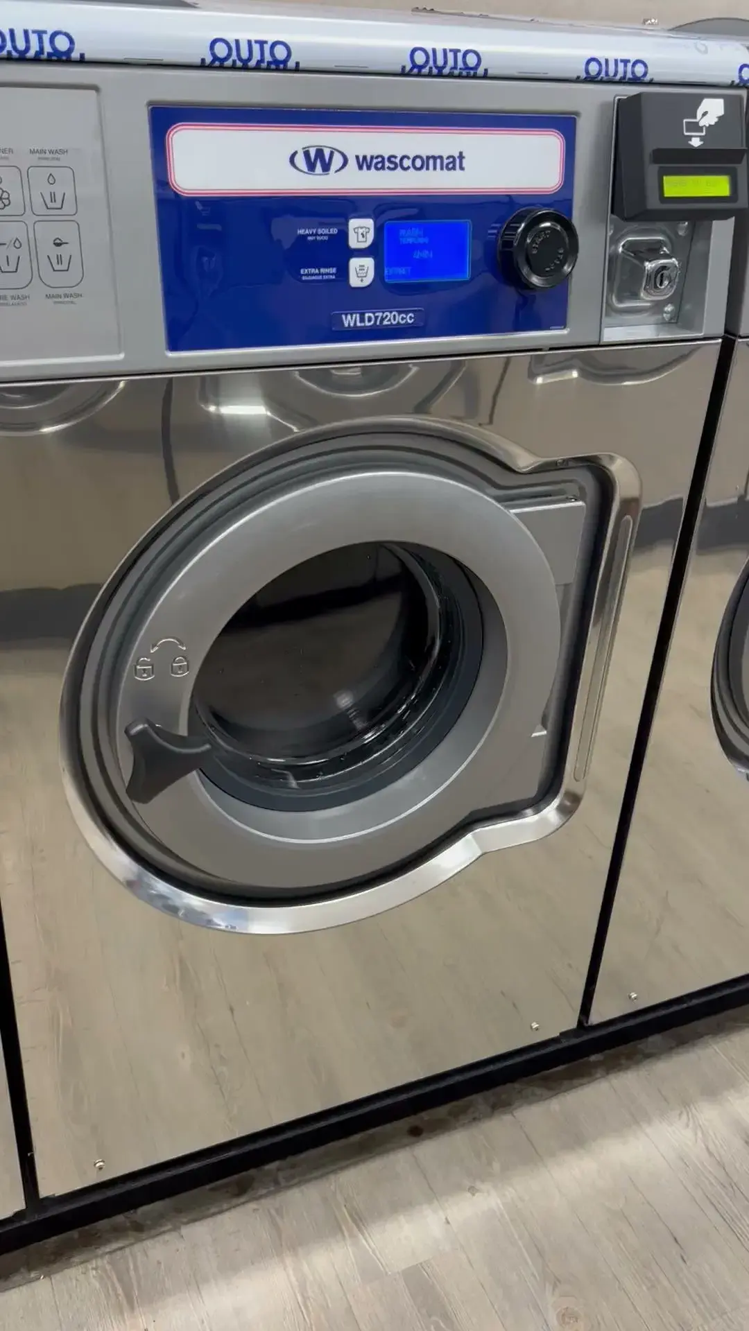 Spin City Laundry Lacey - Image 5