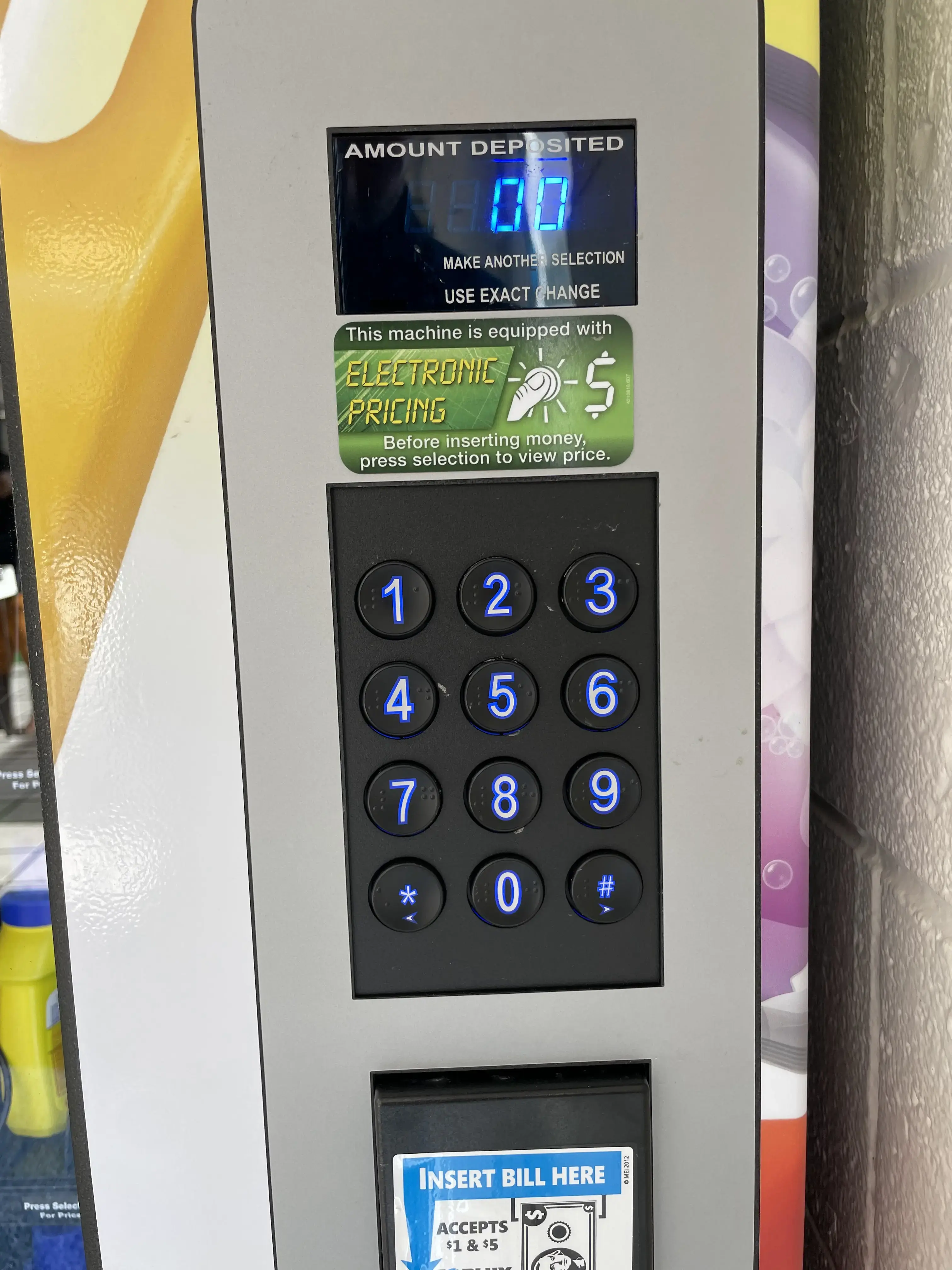Spin City Laundry: Laundromania Coralville - Image 10