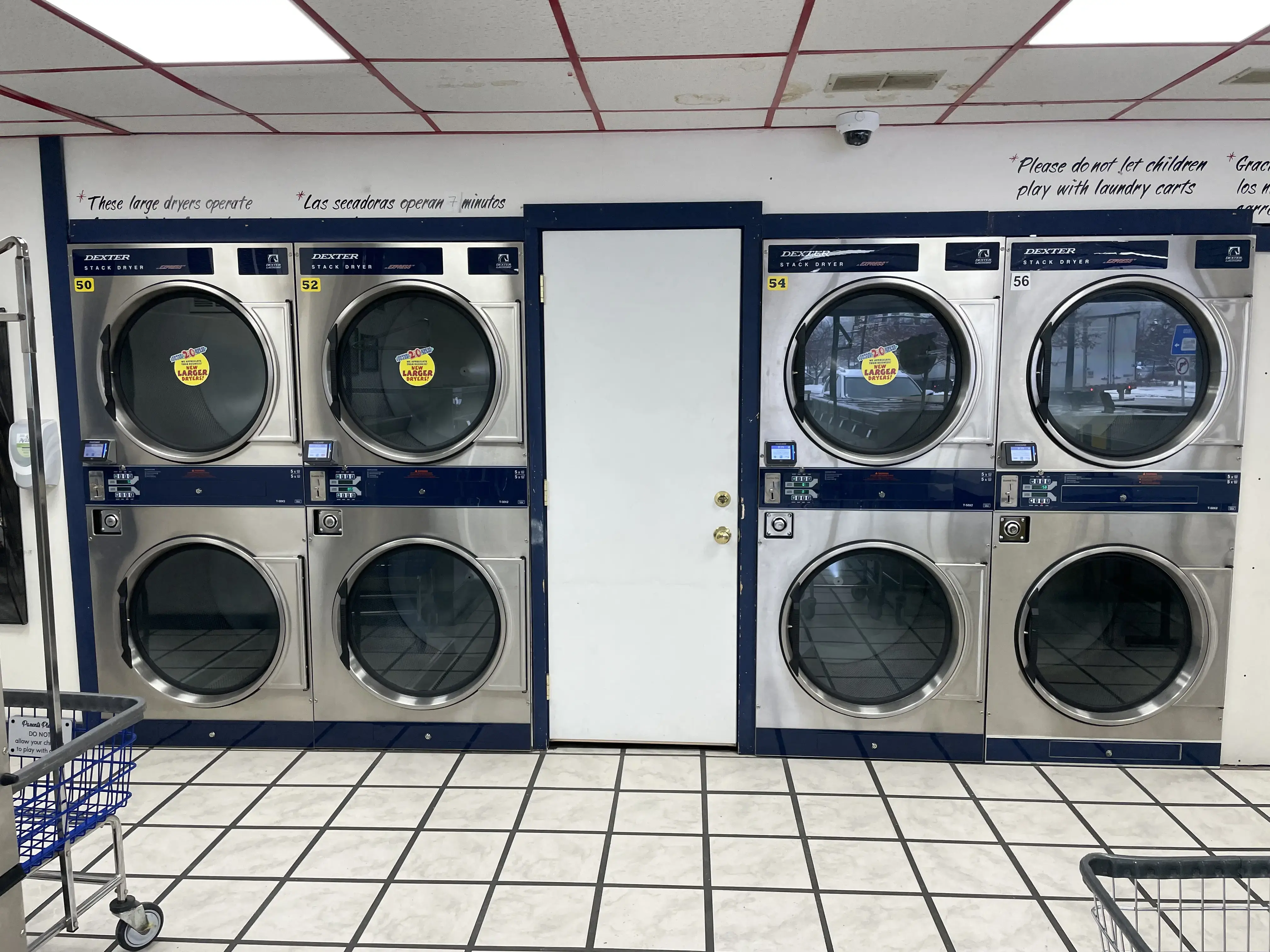 Spin City Laundry: Laundromania Coralville - Image 17