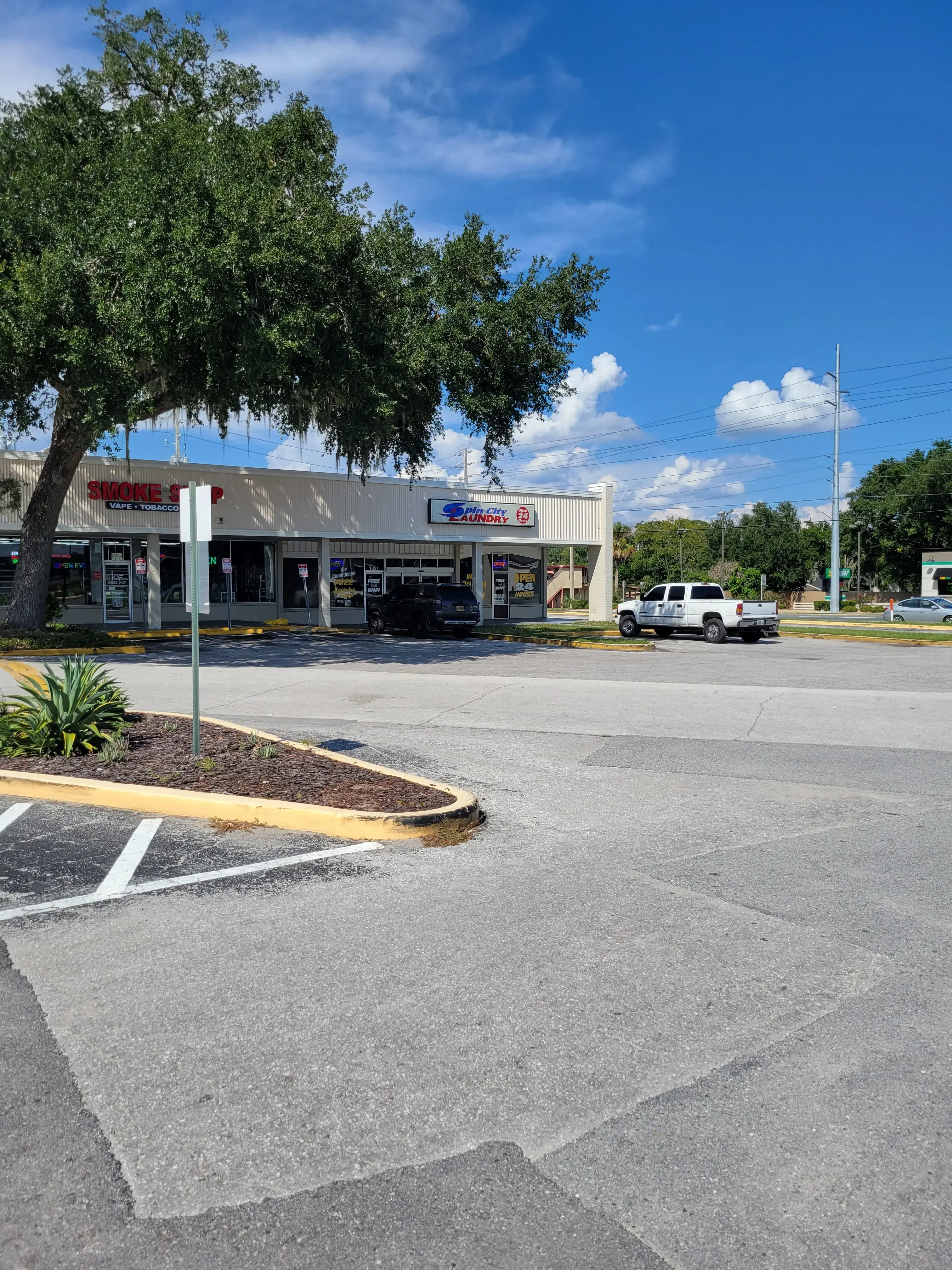 Spin City Laundry - Image 3