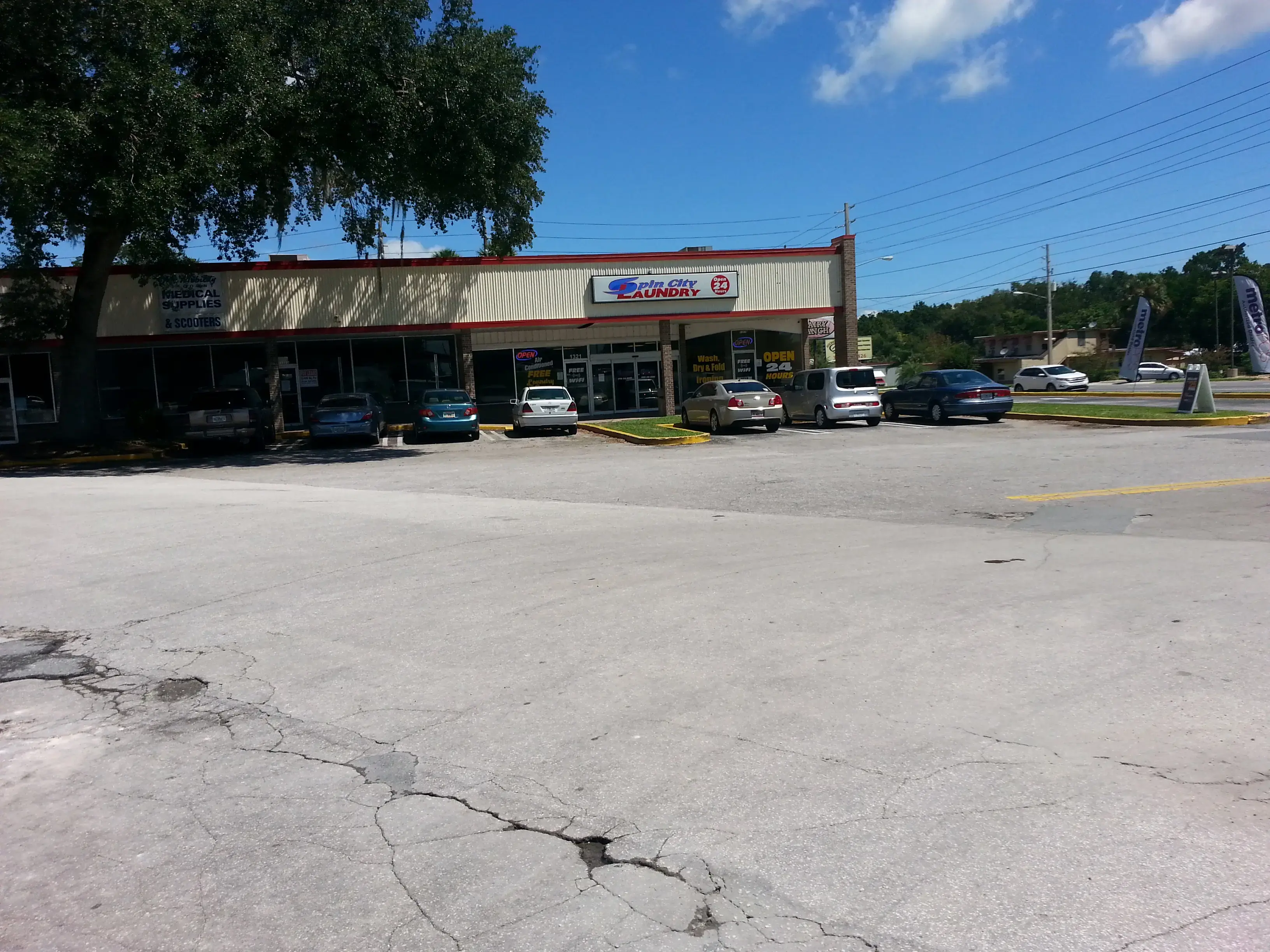 Spin City Laundry thumbnail 17