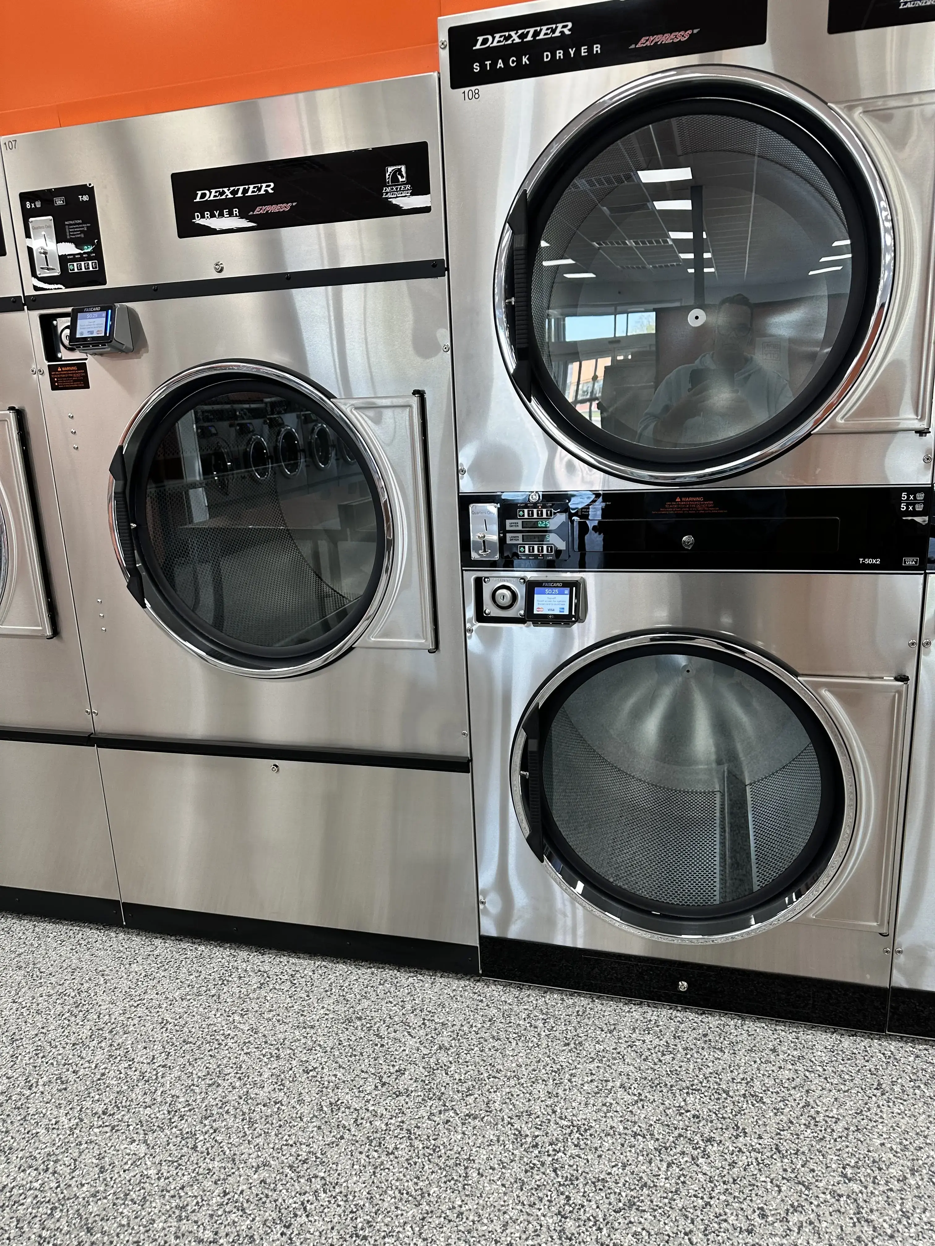 Spin City Laundry thumbnail 2