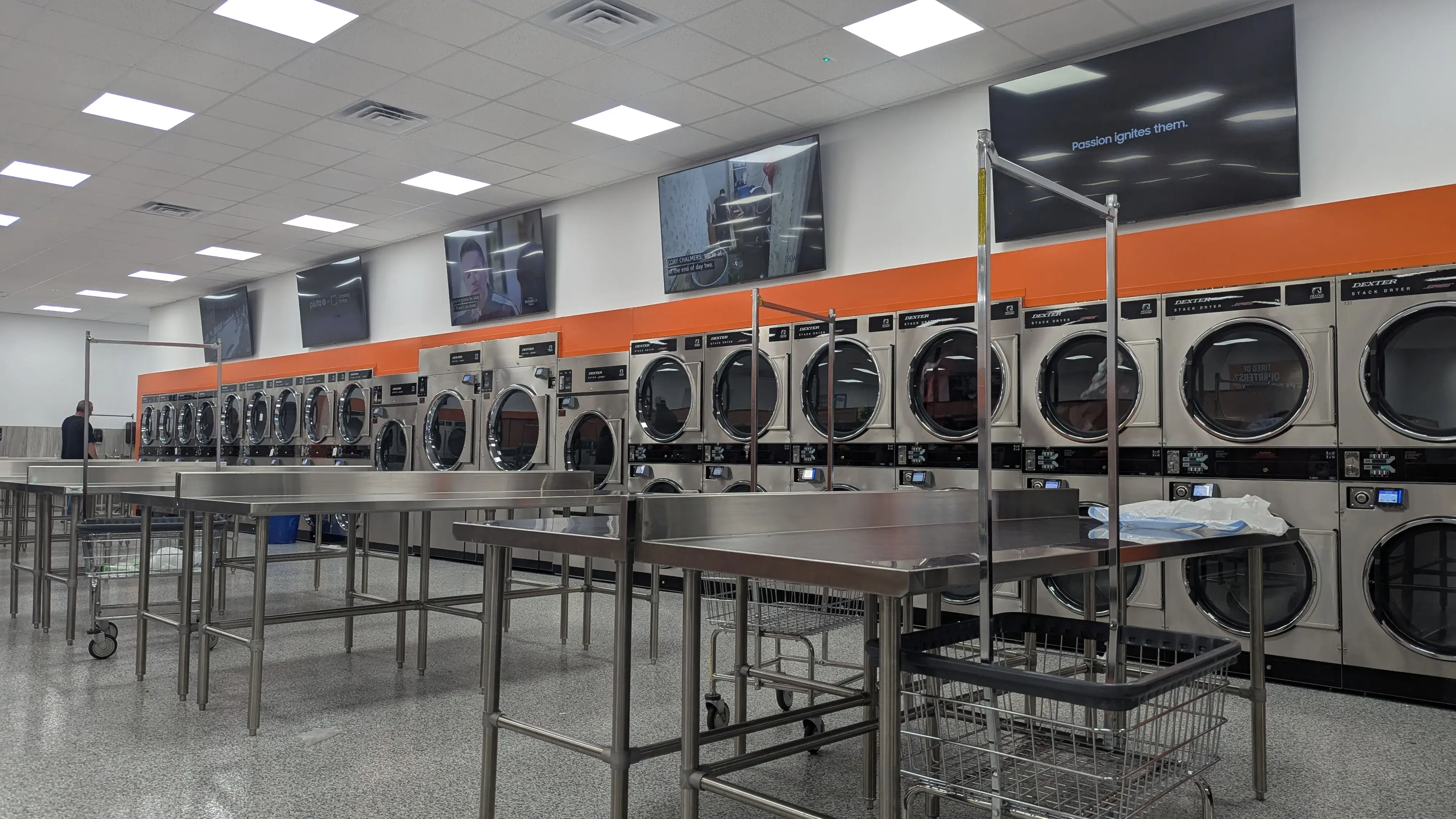 Spin City Laundry thumbnail 18
