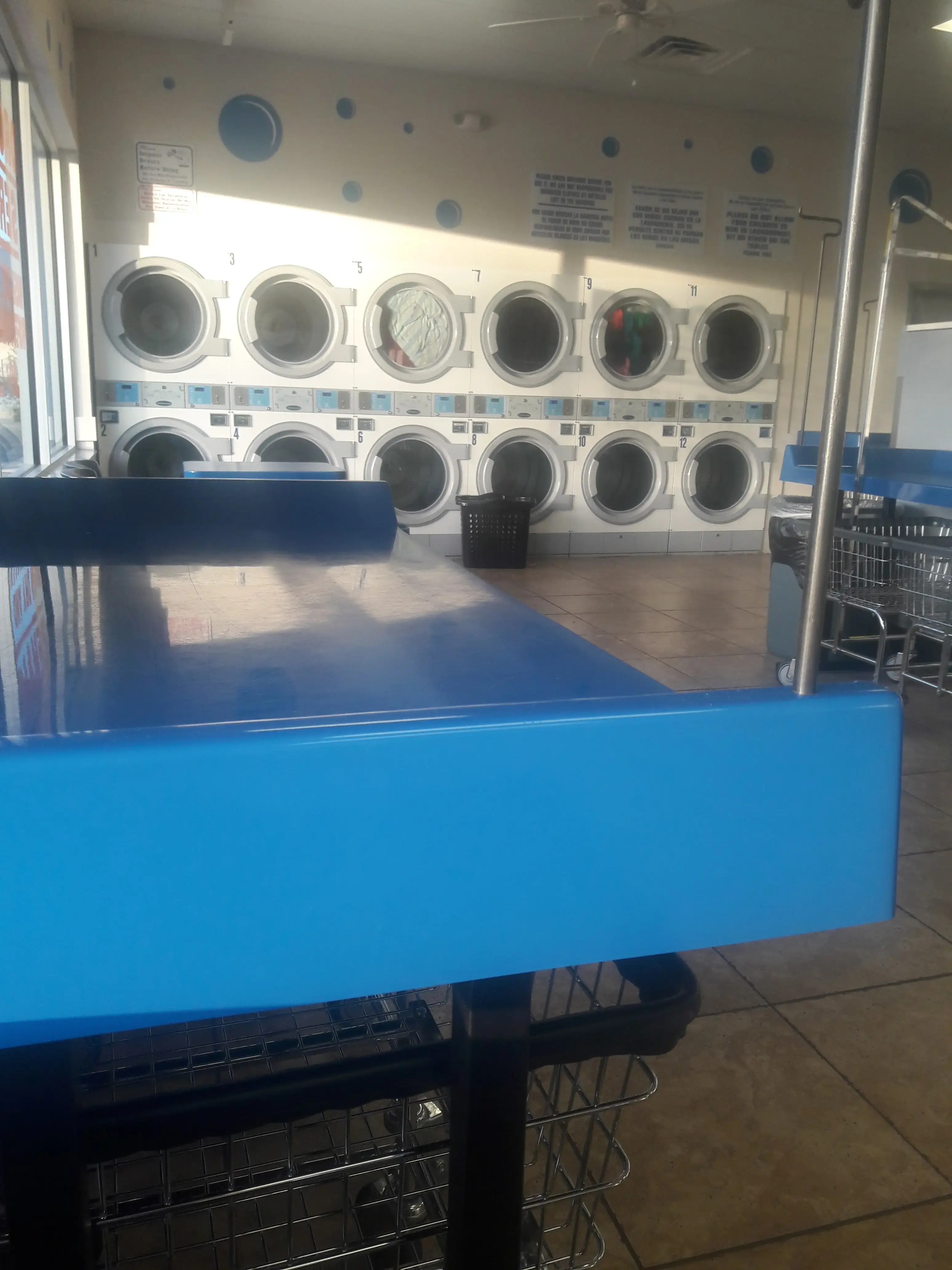 Spin City Laundry - Image 11