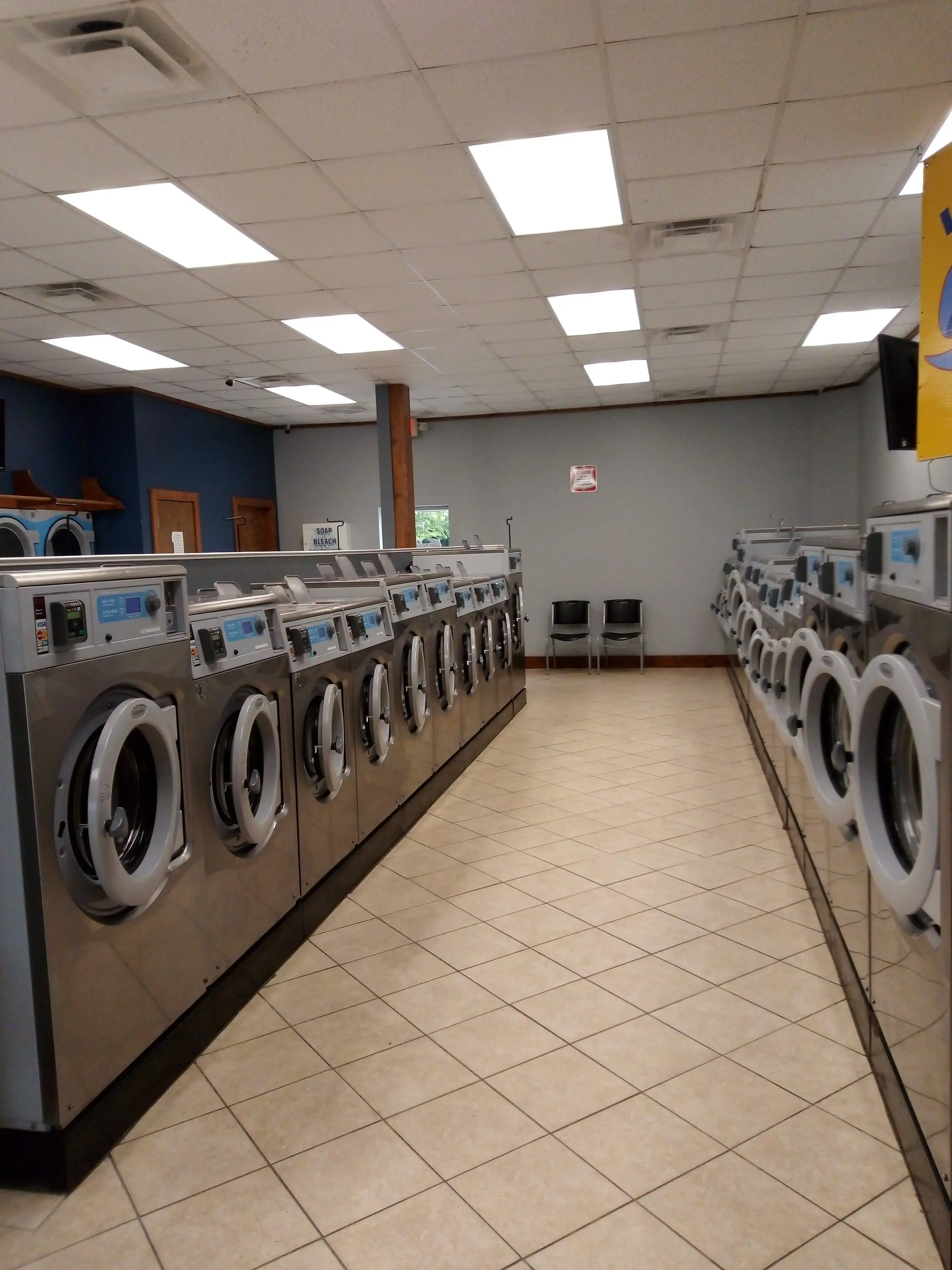 Spin City Laundry thumbnail 17