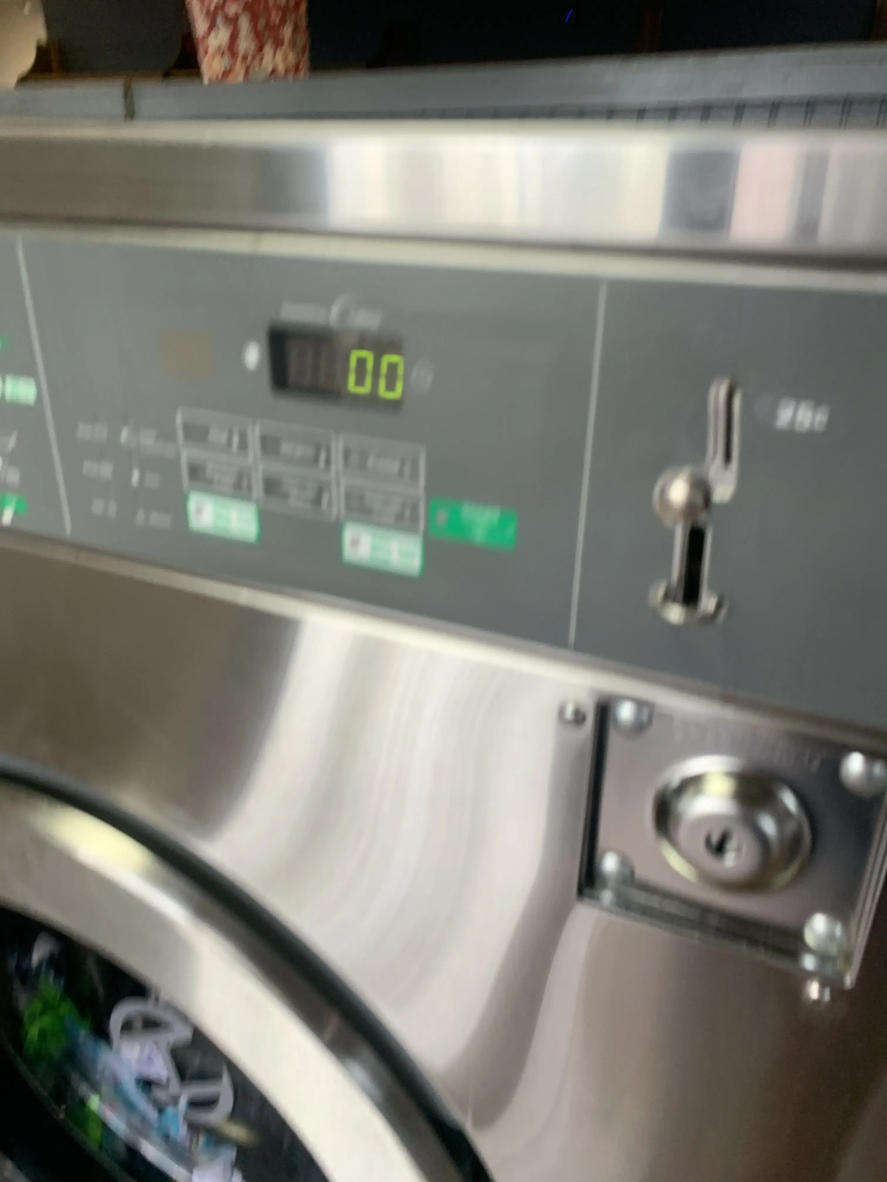 Spin City Laundry - Image 18