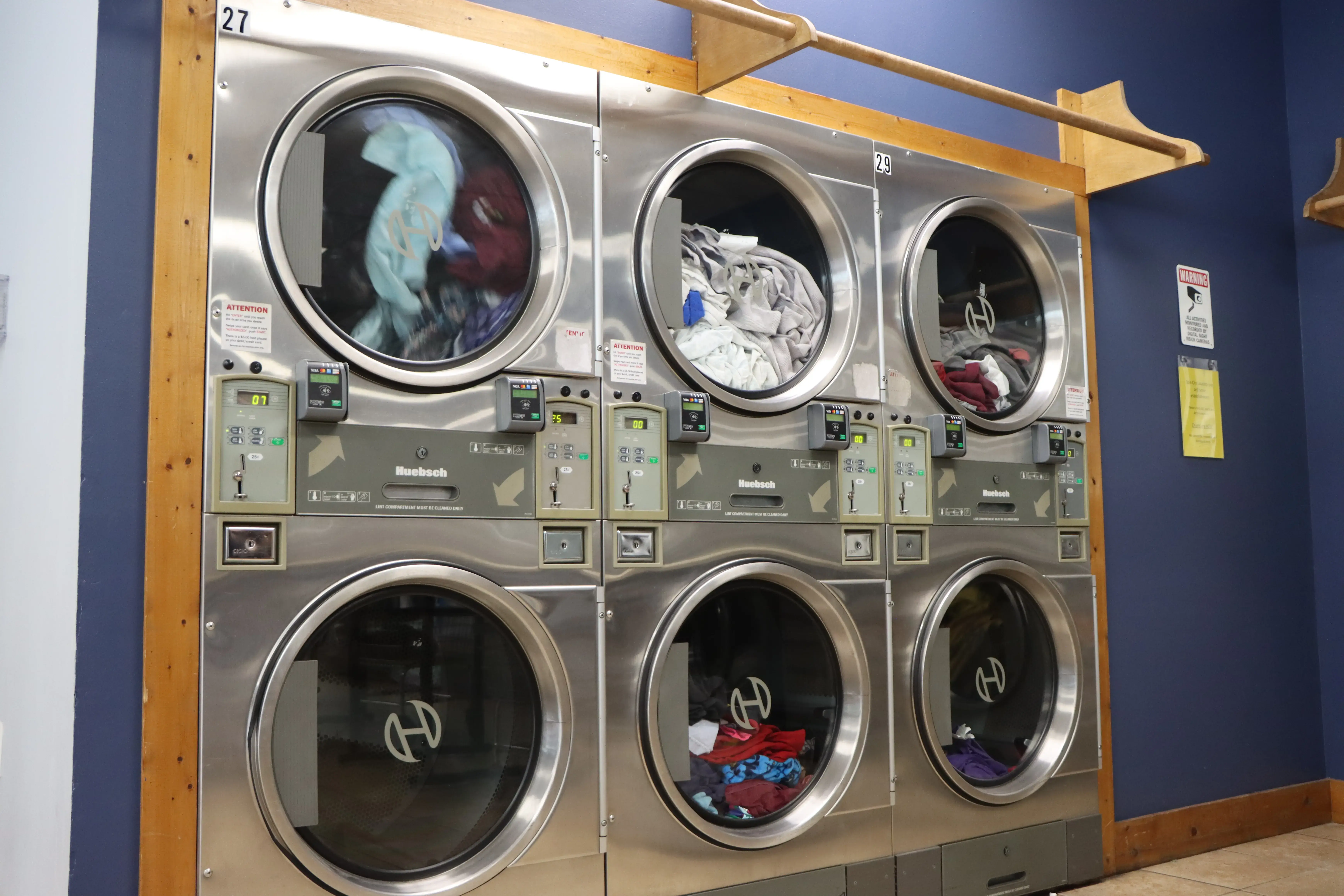 Spin City Laundry - Image 11