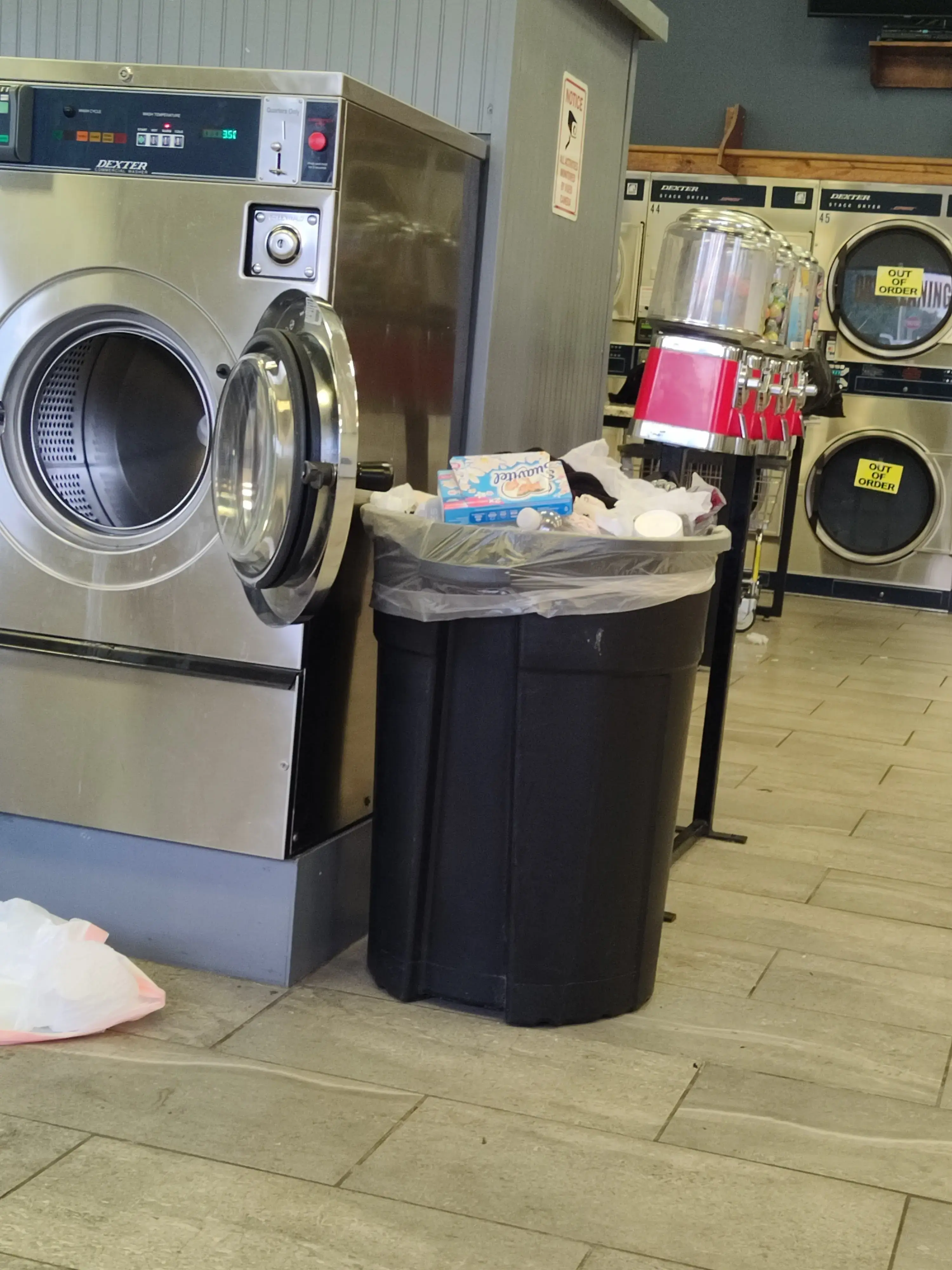 Spin City Laundry thumbnail 6