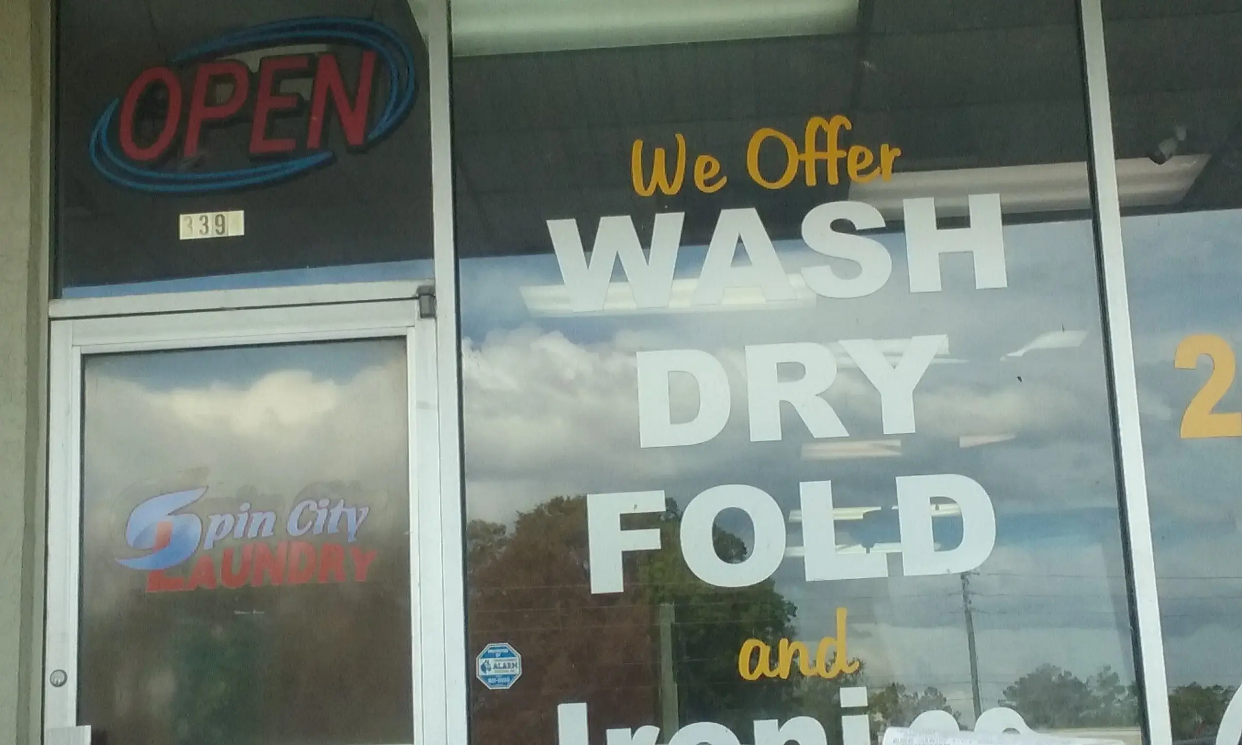 Spin City Laundry - Image 9