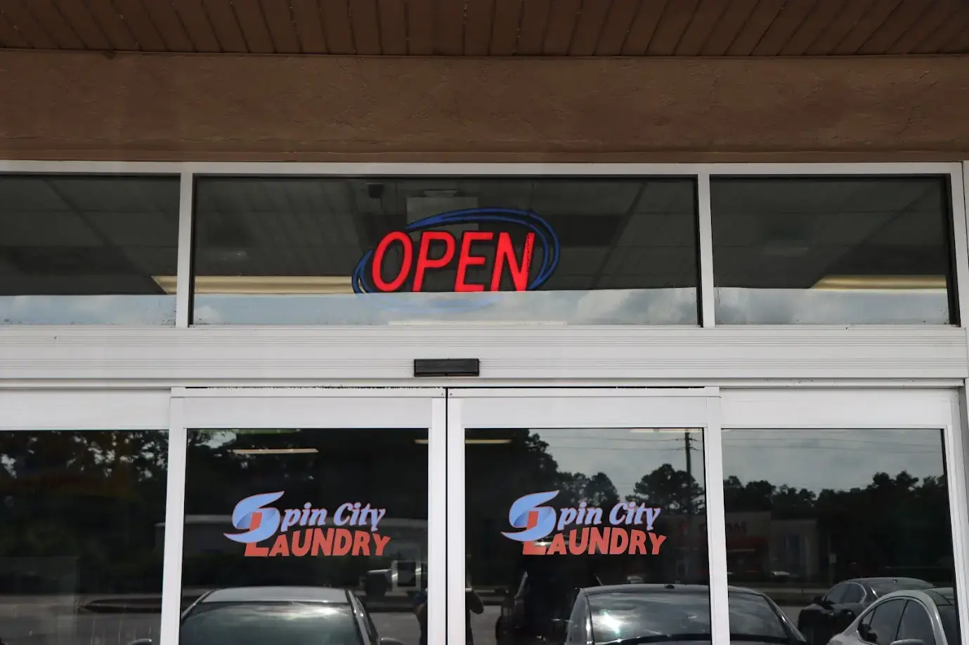 Spin City Laundry - Image 18