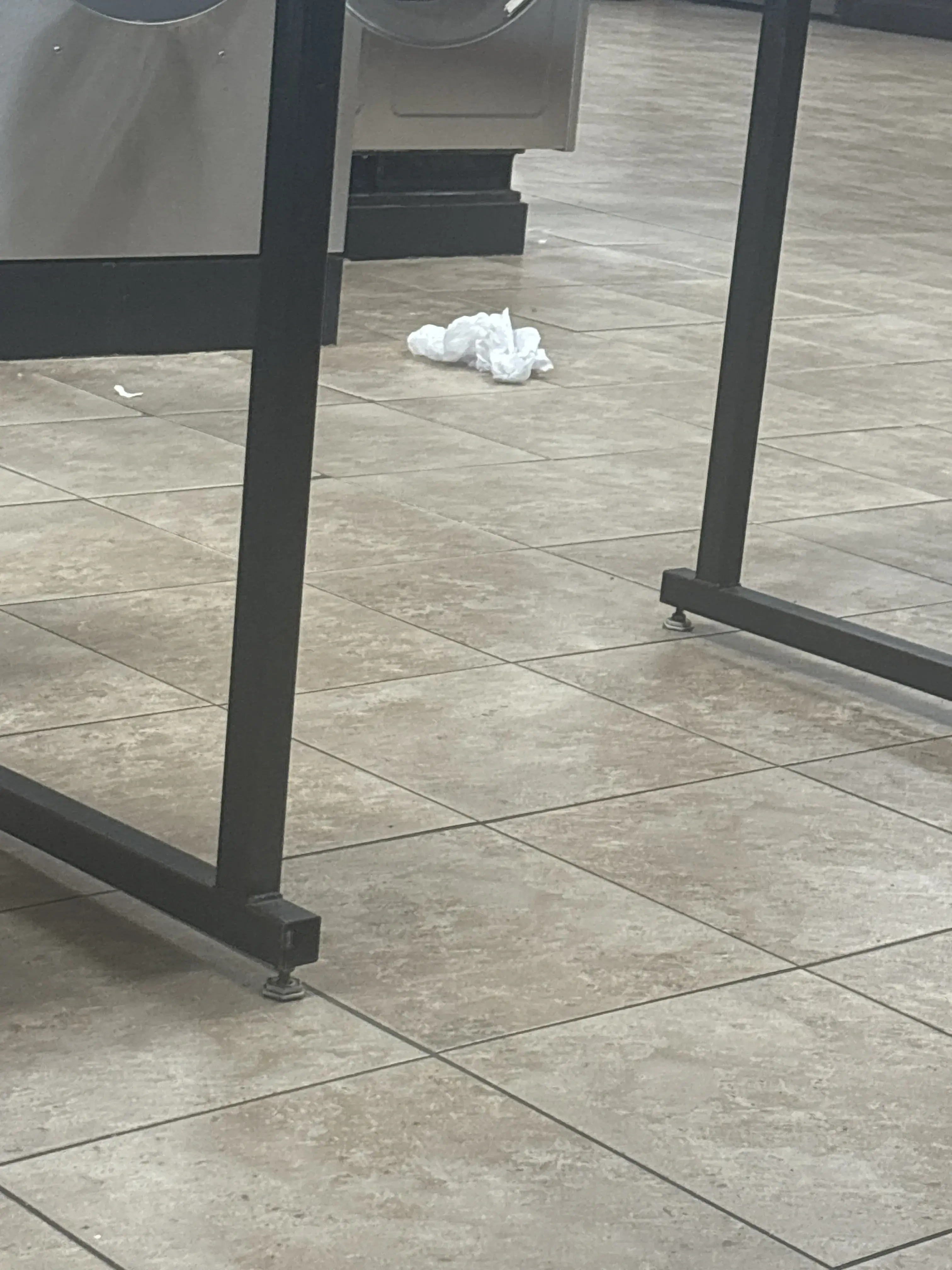 Spin City Laundry - Image 7