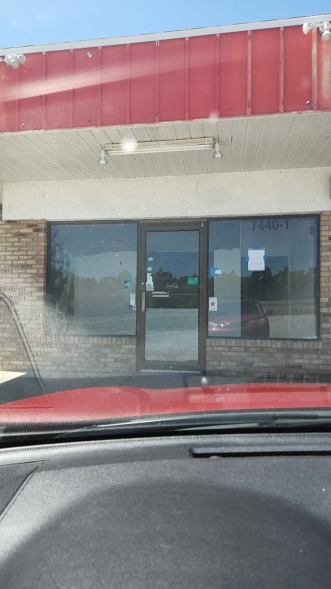 Spin City Laundry - Image 8