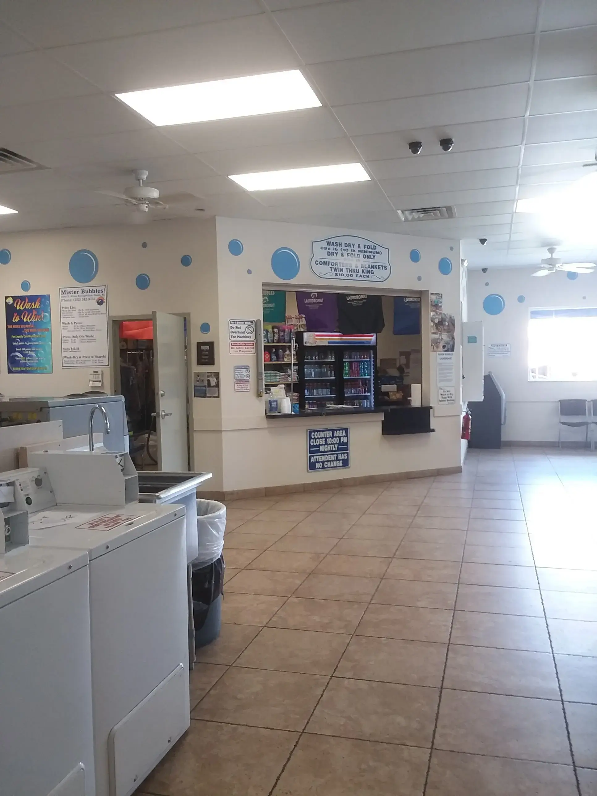 Spin City Laundry - Image 6