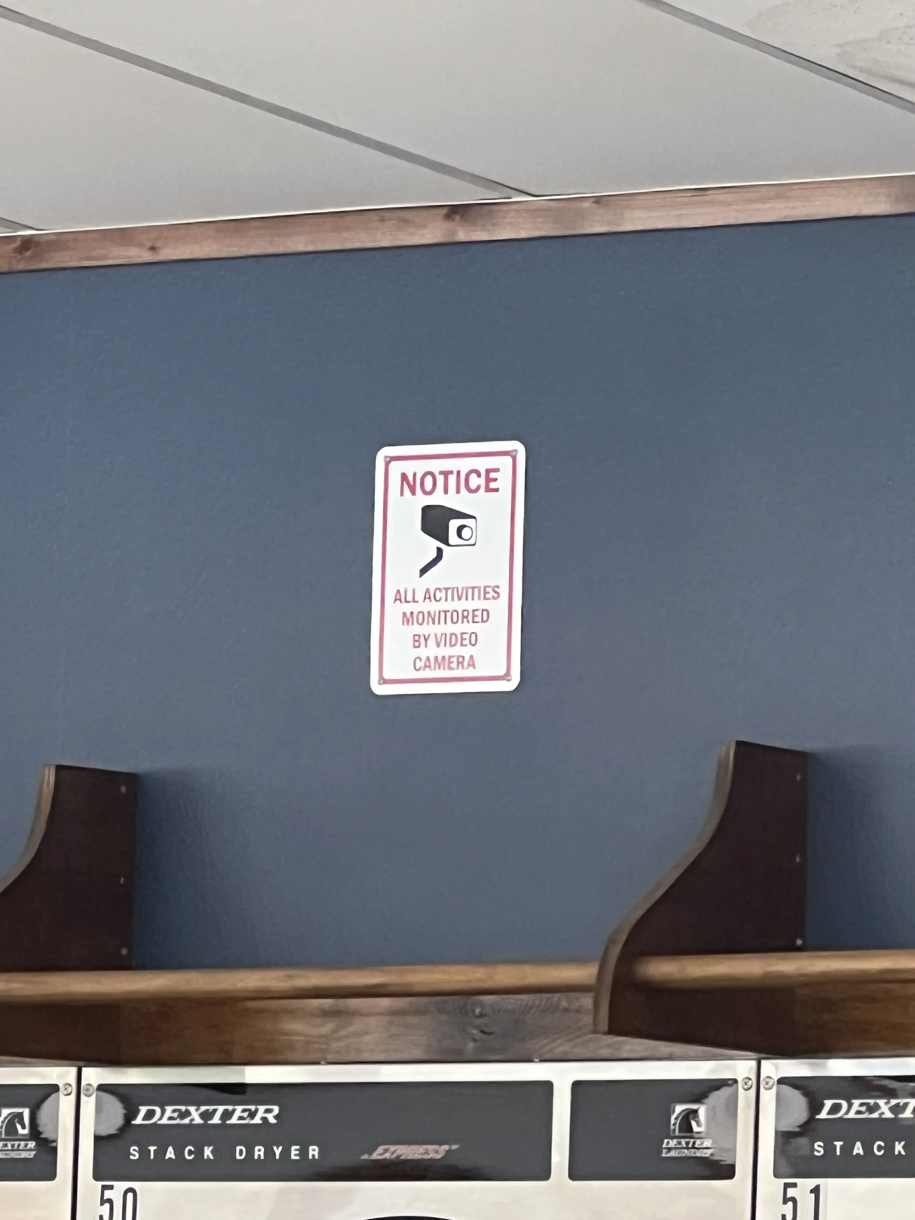 Spin City Laundry - Image 8