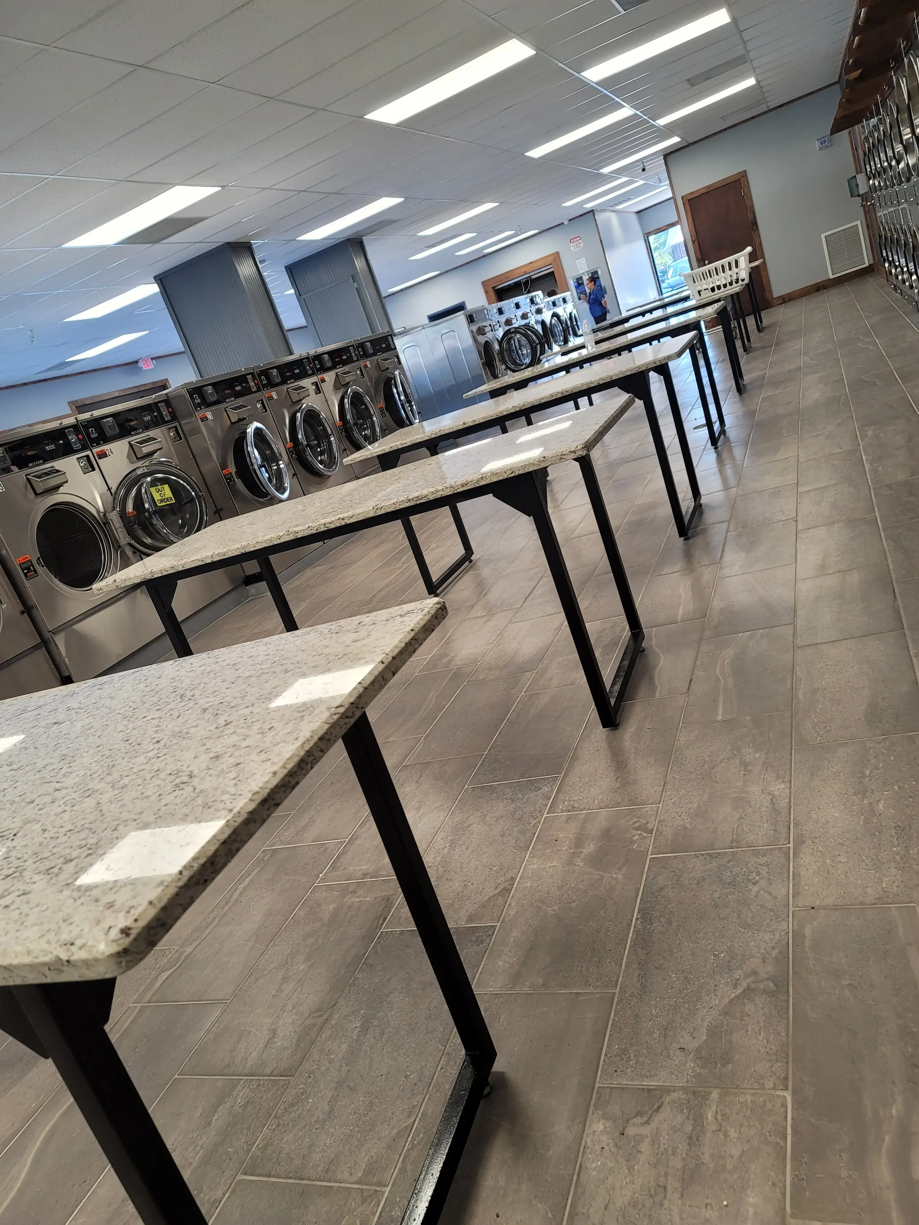 Spin City Laundry - Image 20