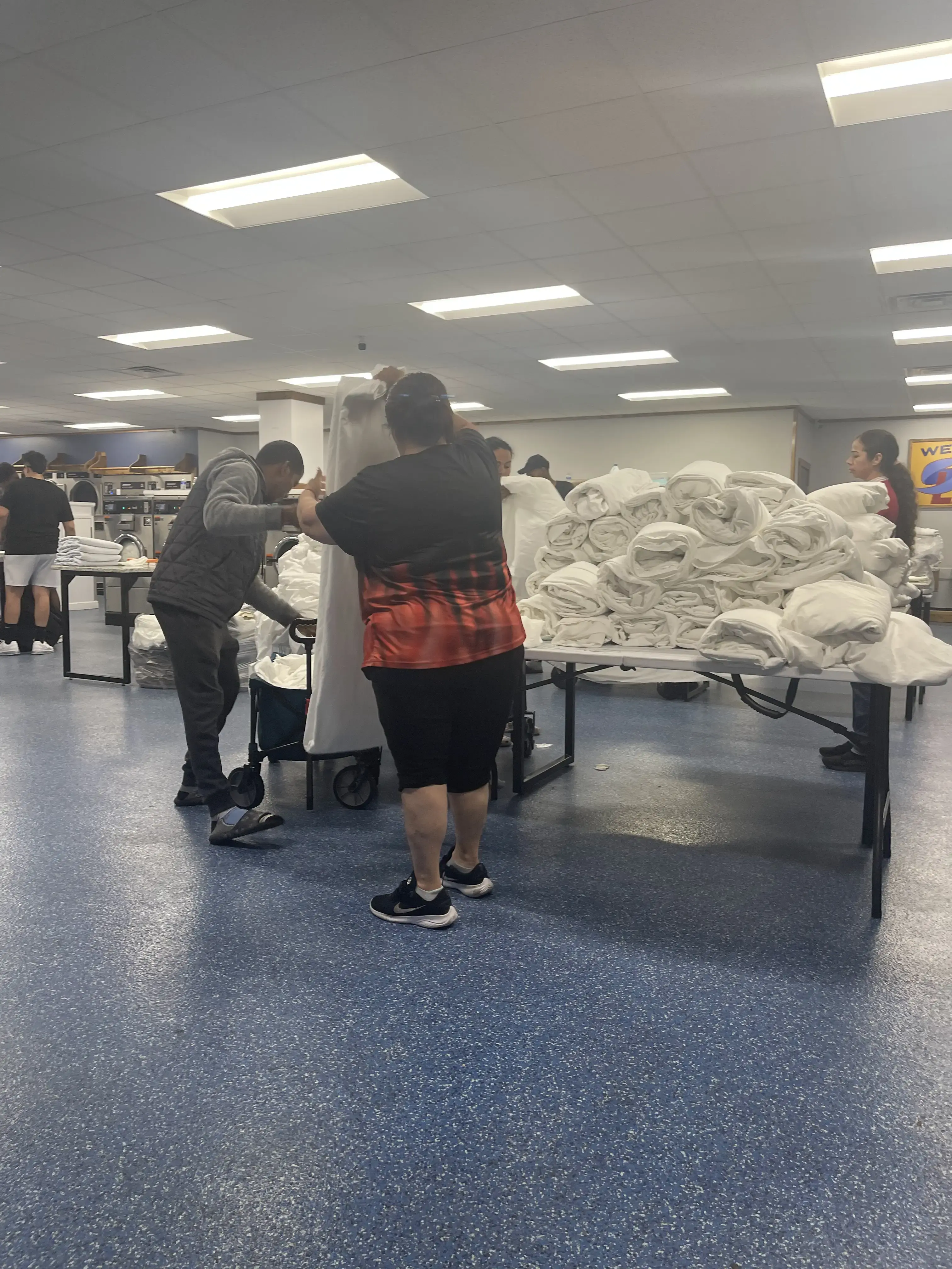 Spin City Laundry thumbnail 6