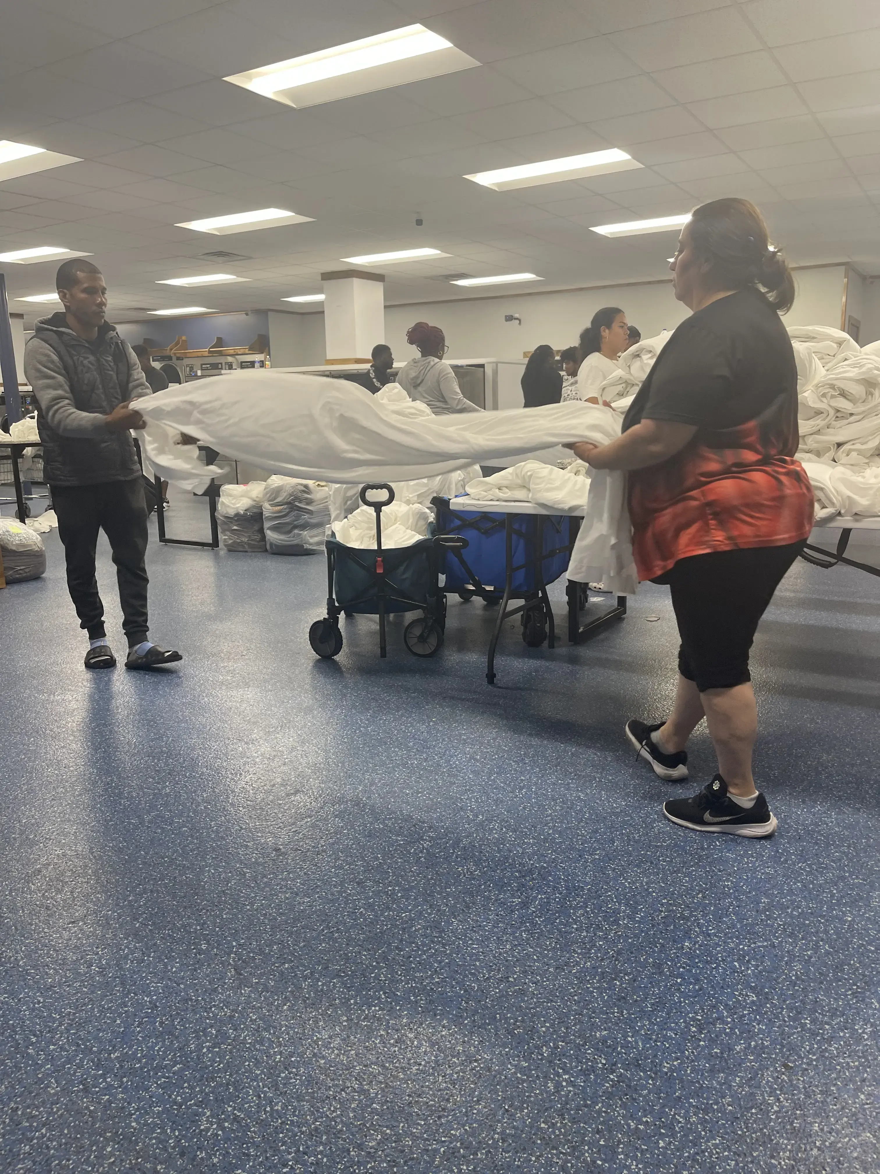 Spin City Laundry - Image 15