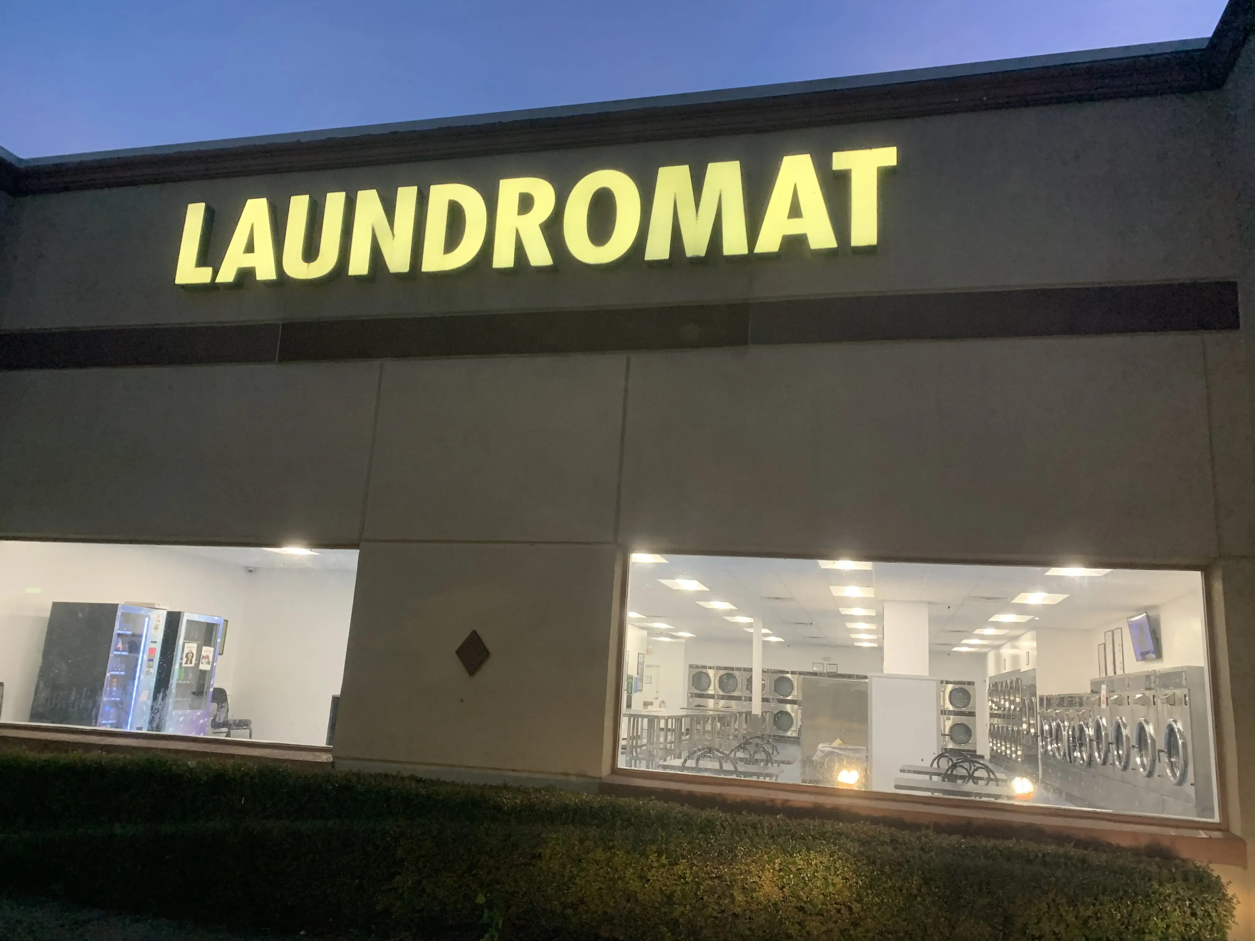 Spin City Laundry thumbnail 13