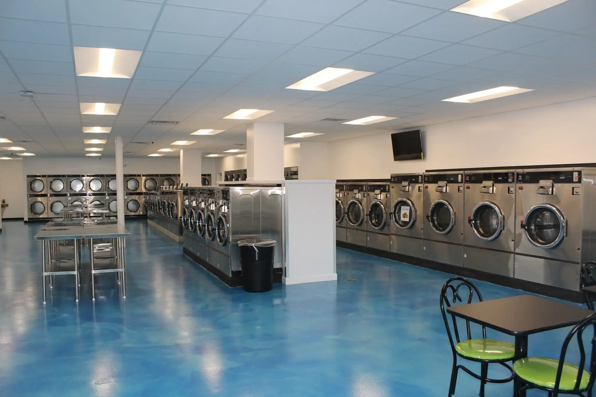 Spin City Laundry - Image 1