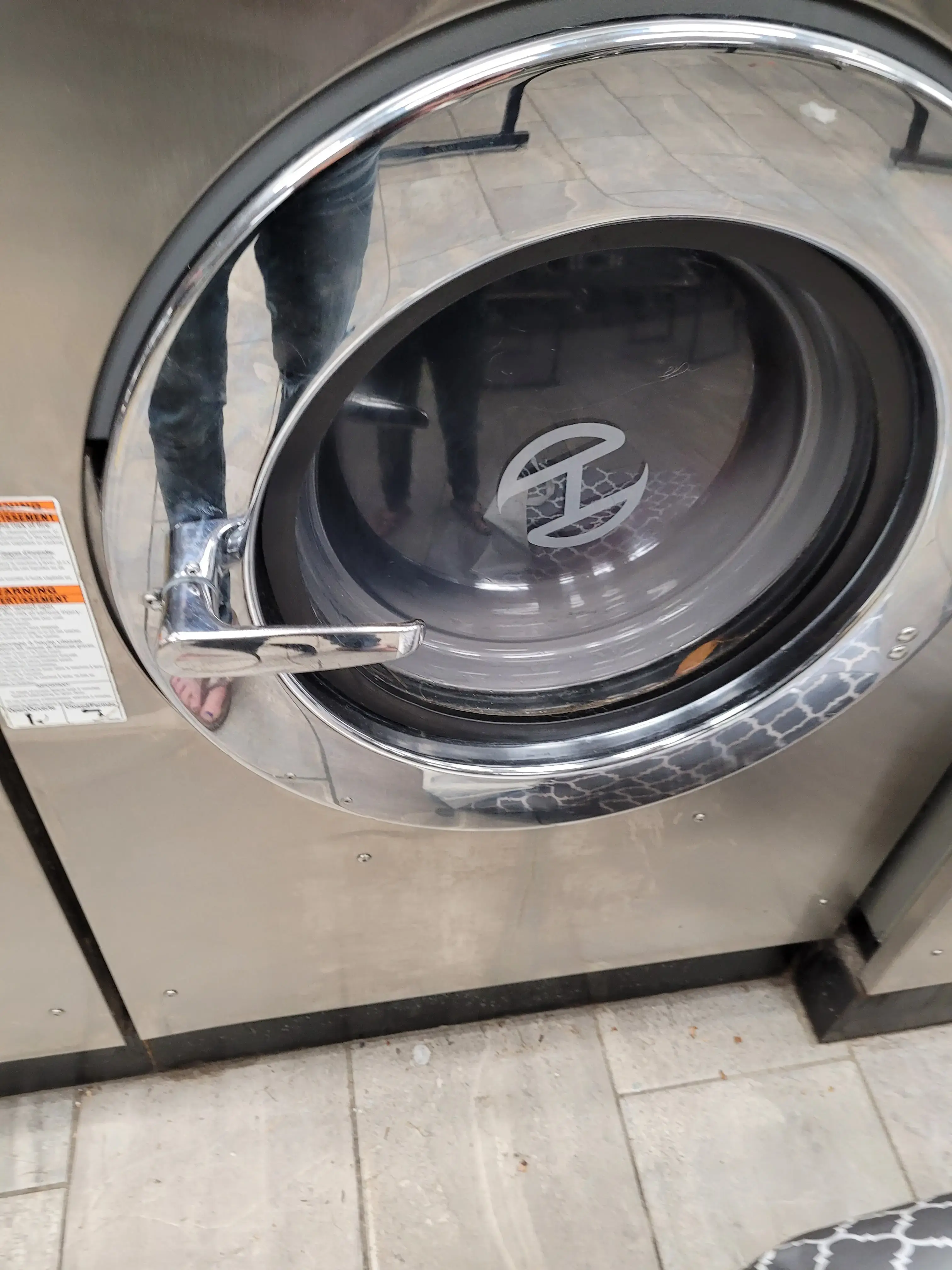 Spin City Laundry - Image 6