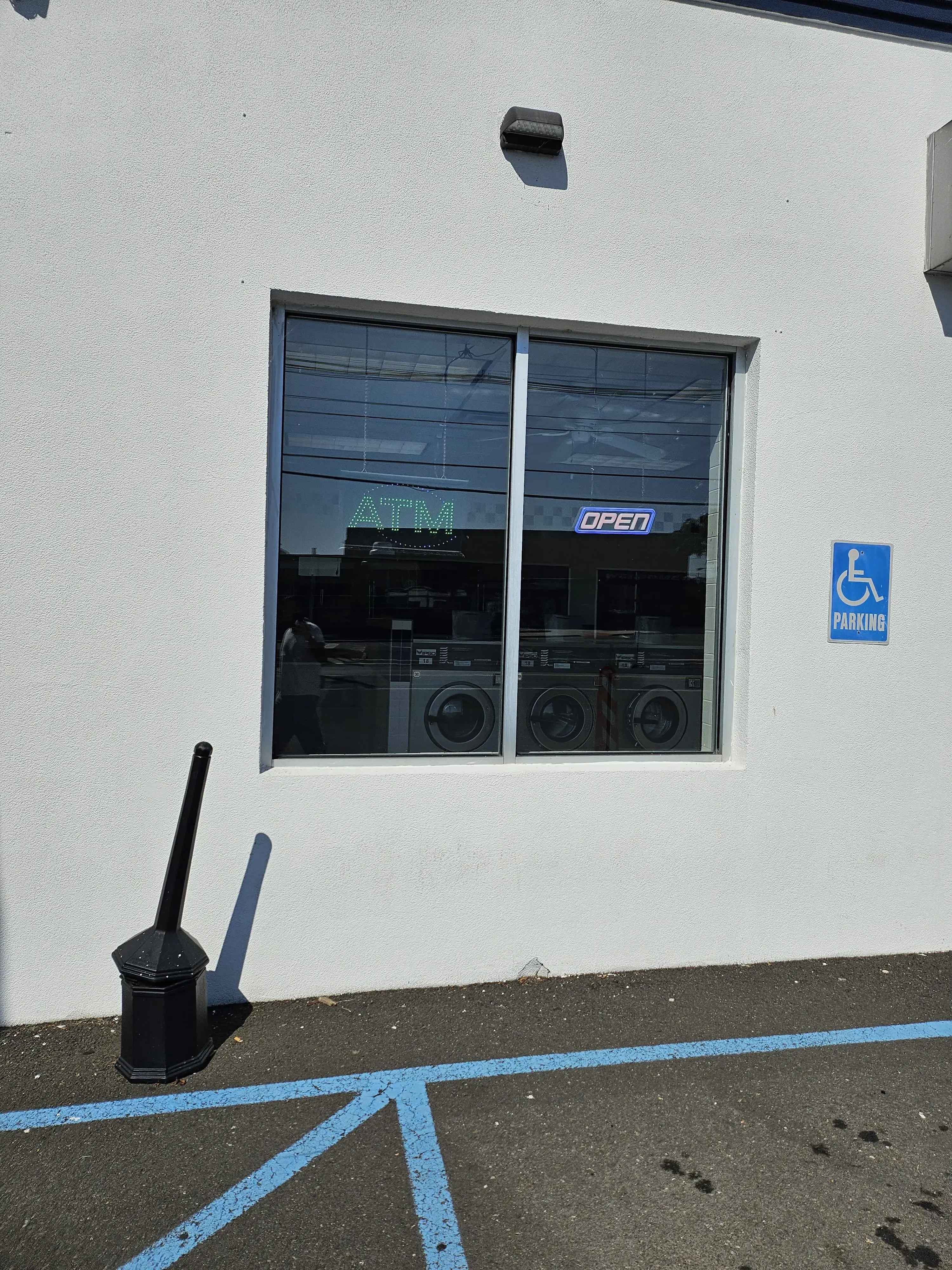 Spin City Wash n Fold thumbnail 14