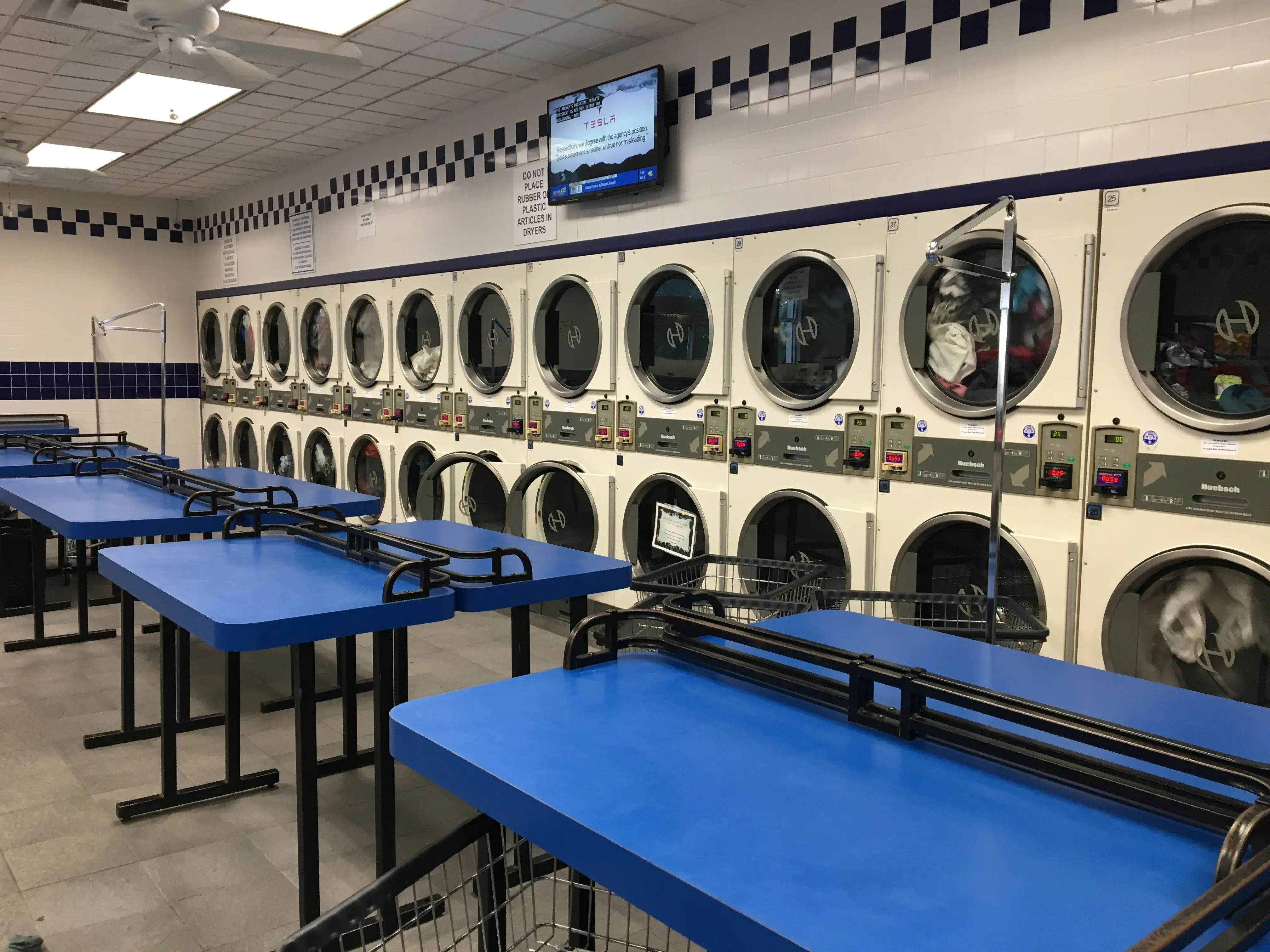 Spin City Wash n Fold - Image 10