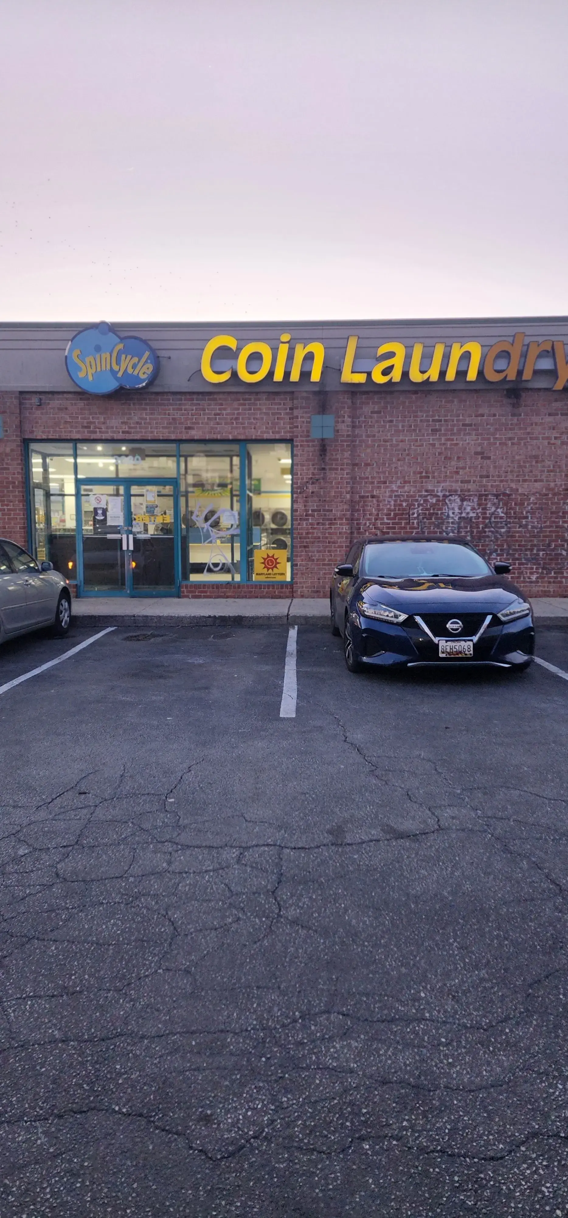 Spin Cycle Coin Laundry - Image 4