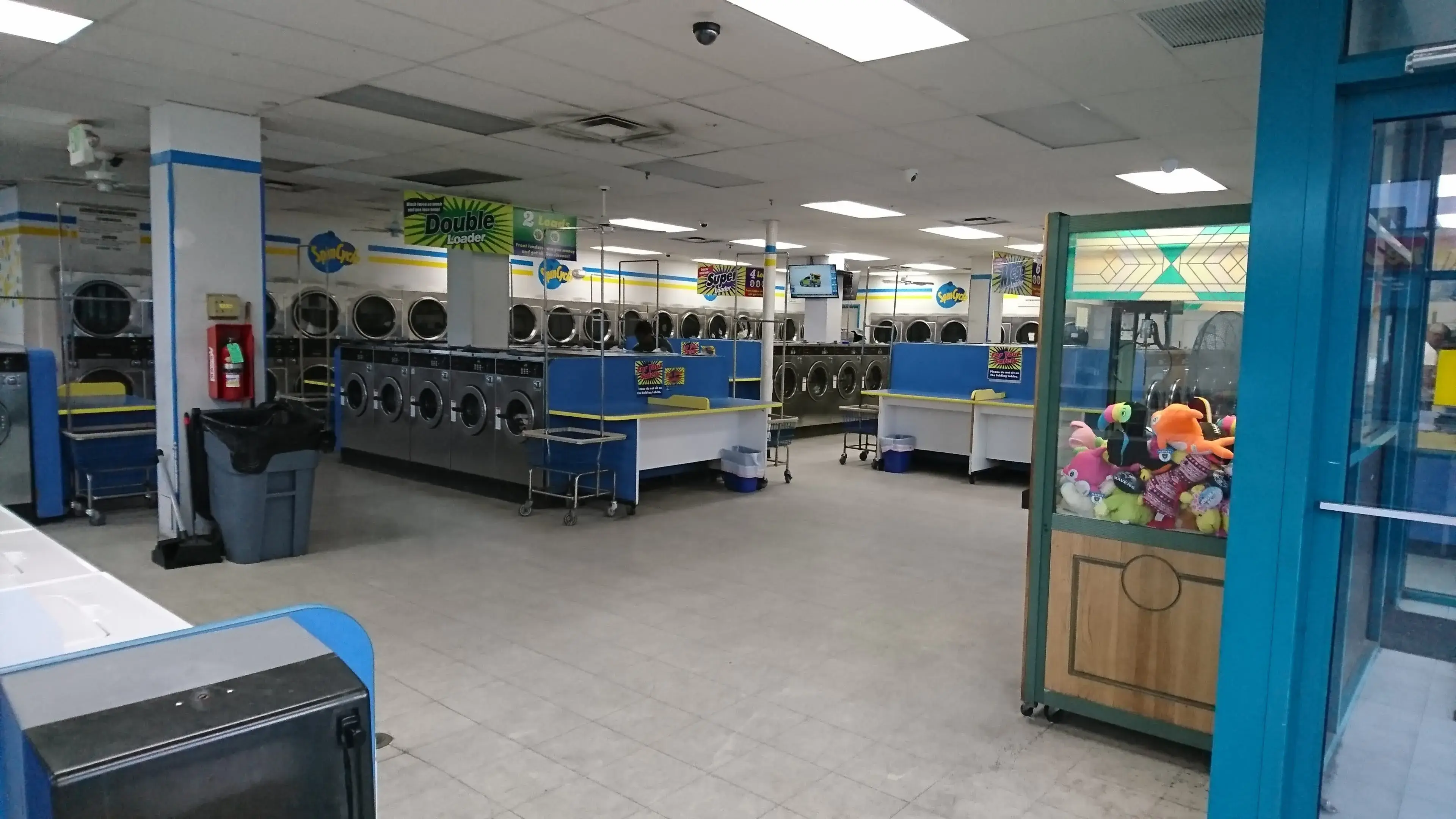 Spin Cycle Coin Laundry thumbnail 6