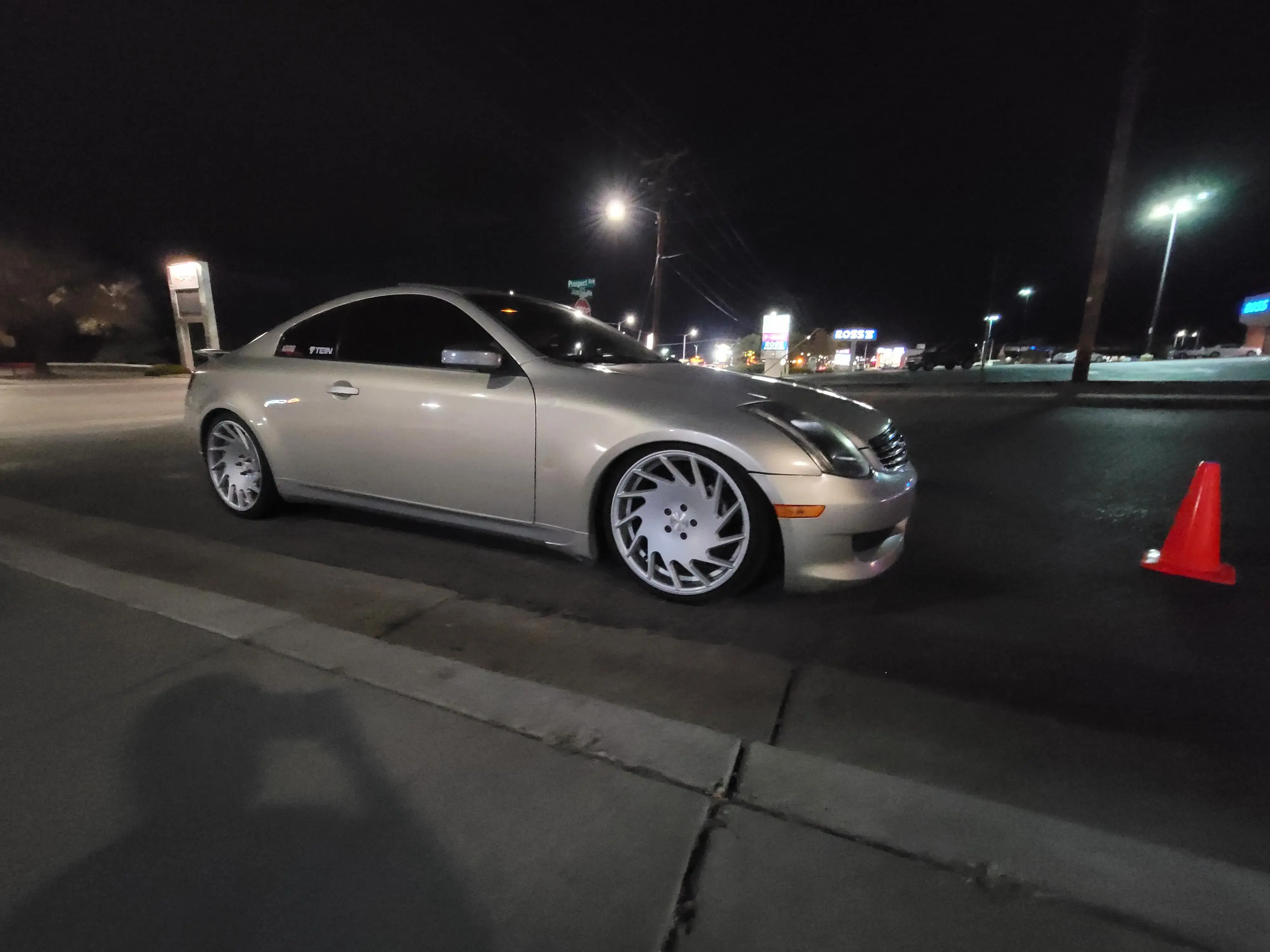 Spin Cycle Coin Laundry of Juan Tabo thumbnail 15