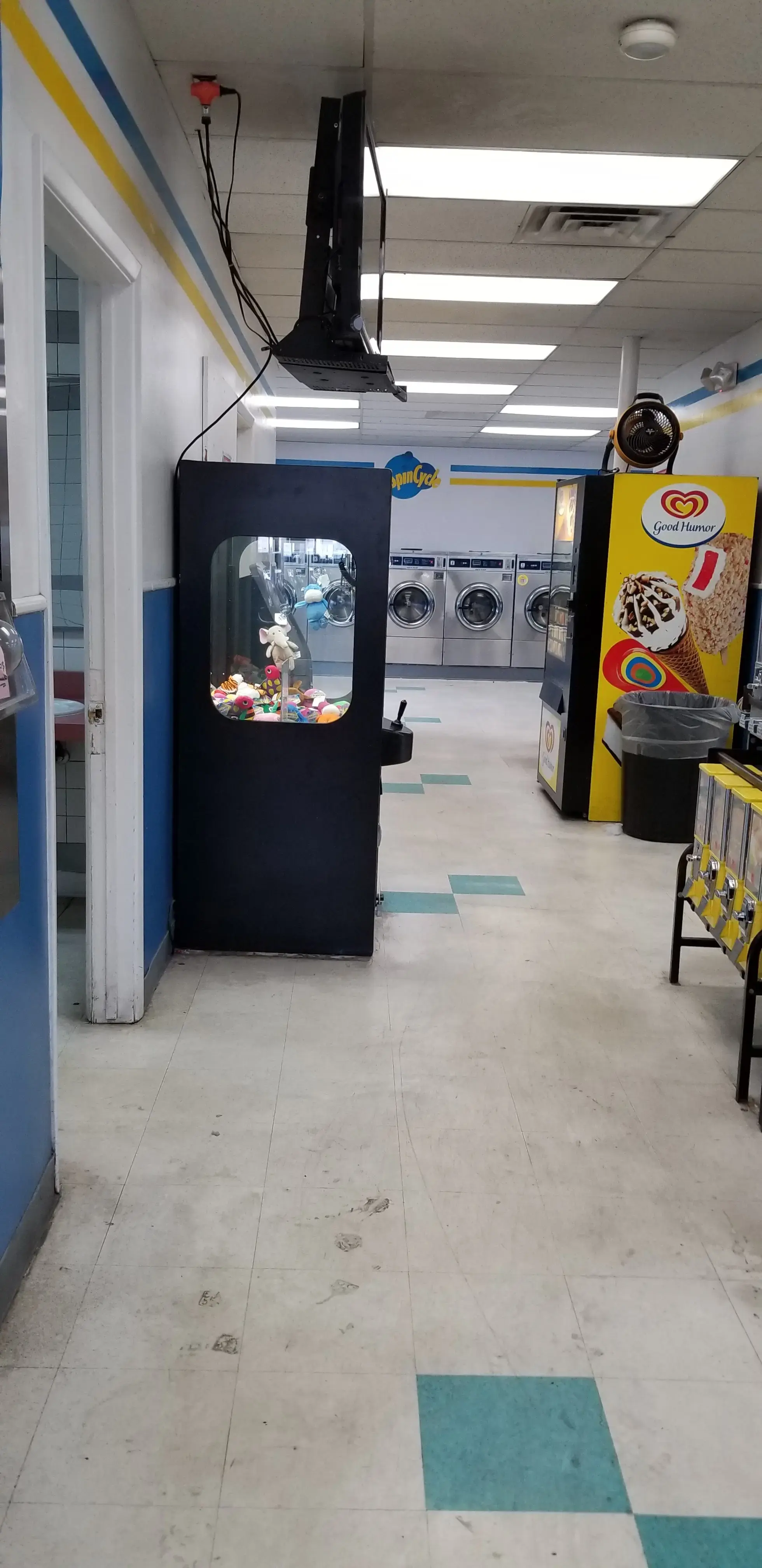 Spin Cycle Coin Laundry of Montgomery - Image 12