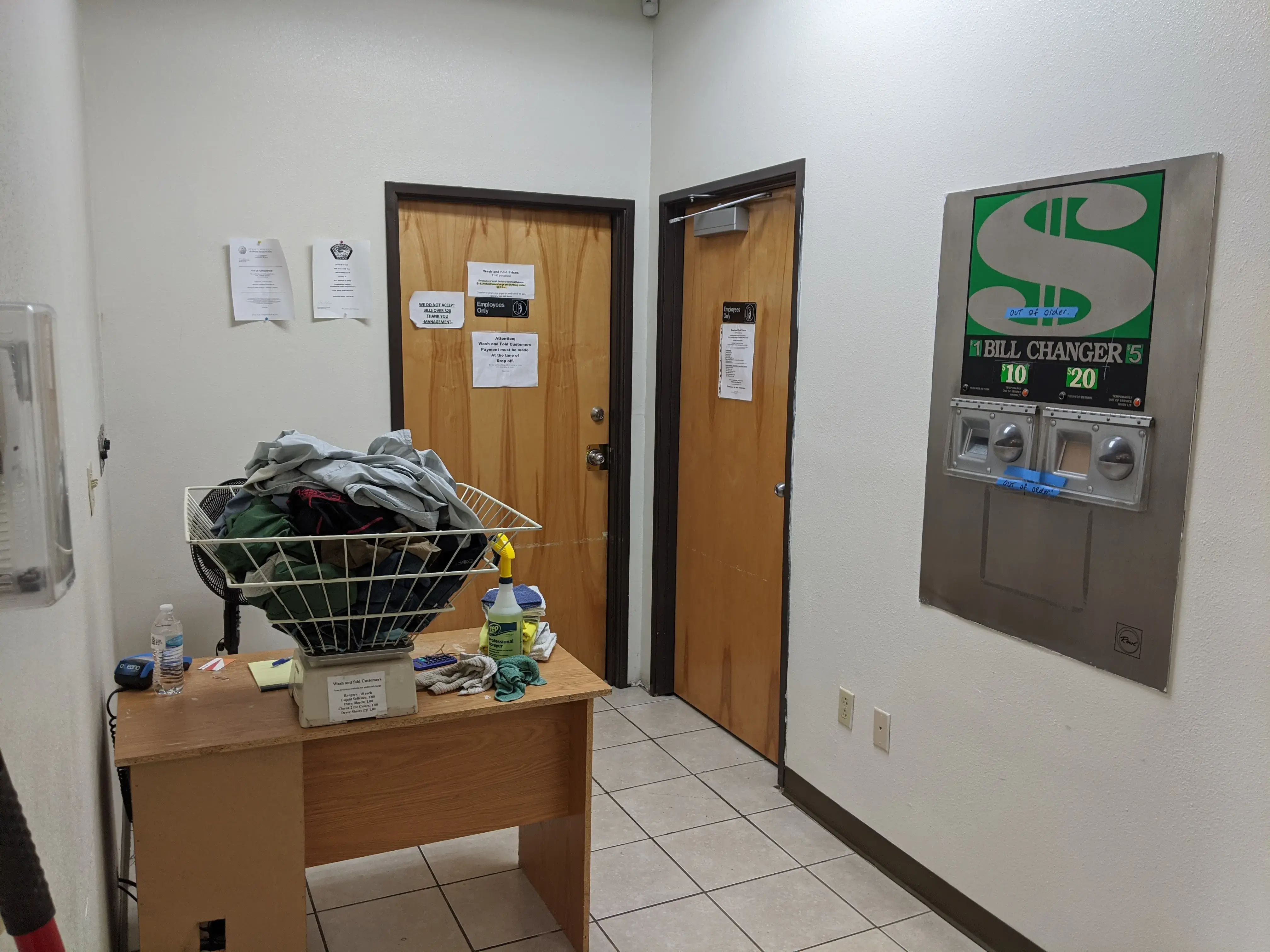 Spin Cycle Laundromat- Gibson - Image 12