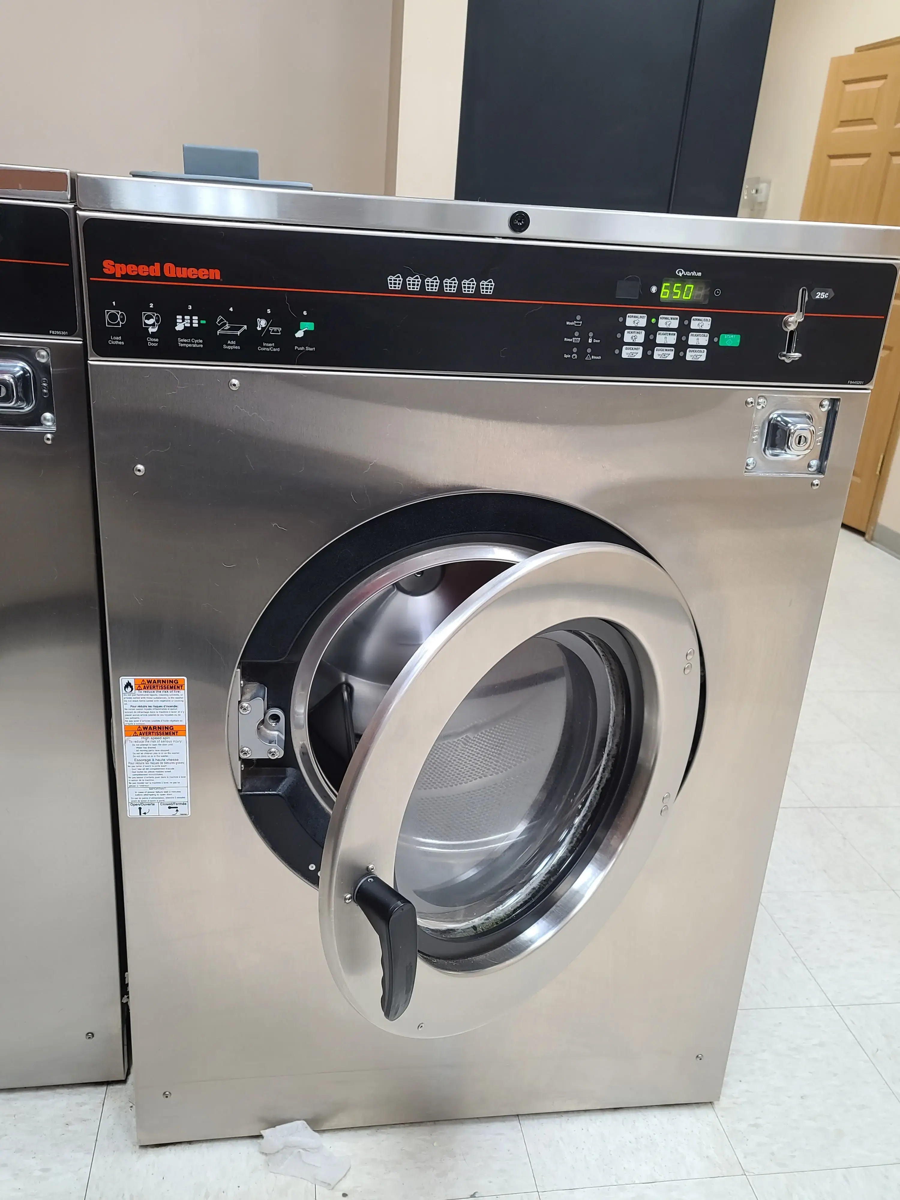 Spin Cycle Laundromat thumbnail 8