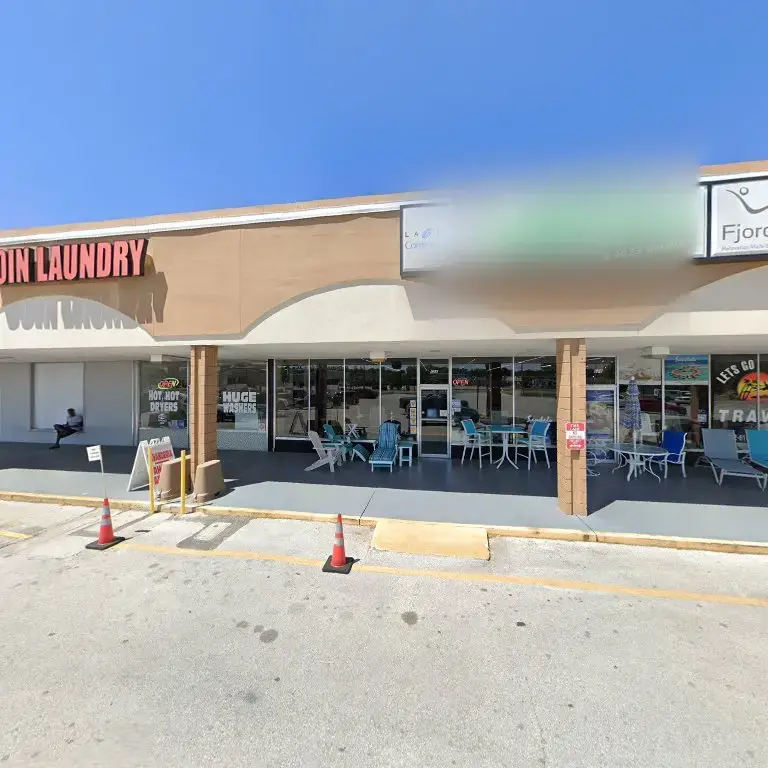 Spin Cycle Laundromat - Image 6