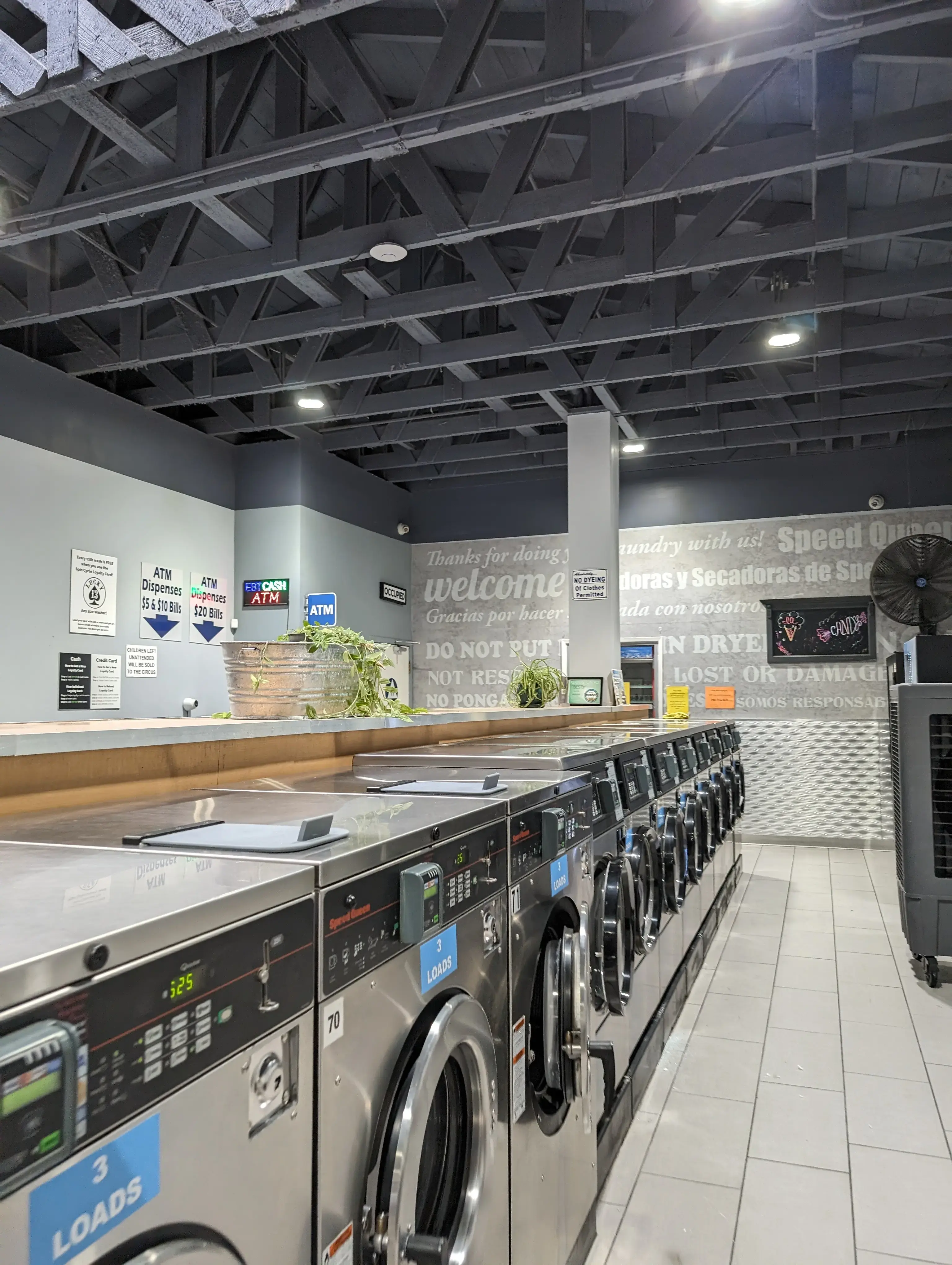 Spin Cycle Laundromat Manteca thumbnail 2
