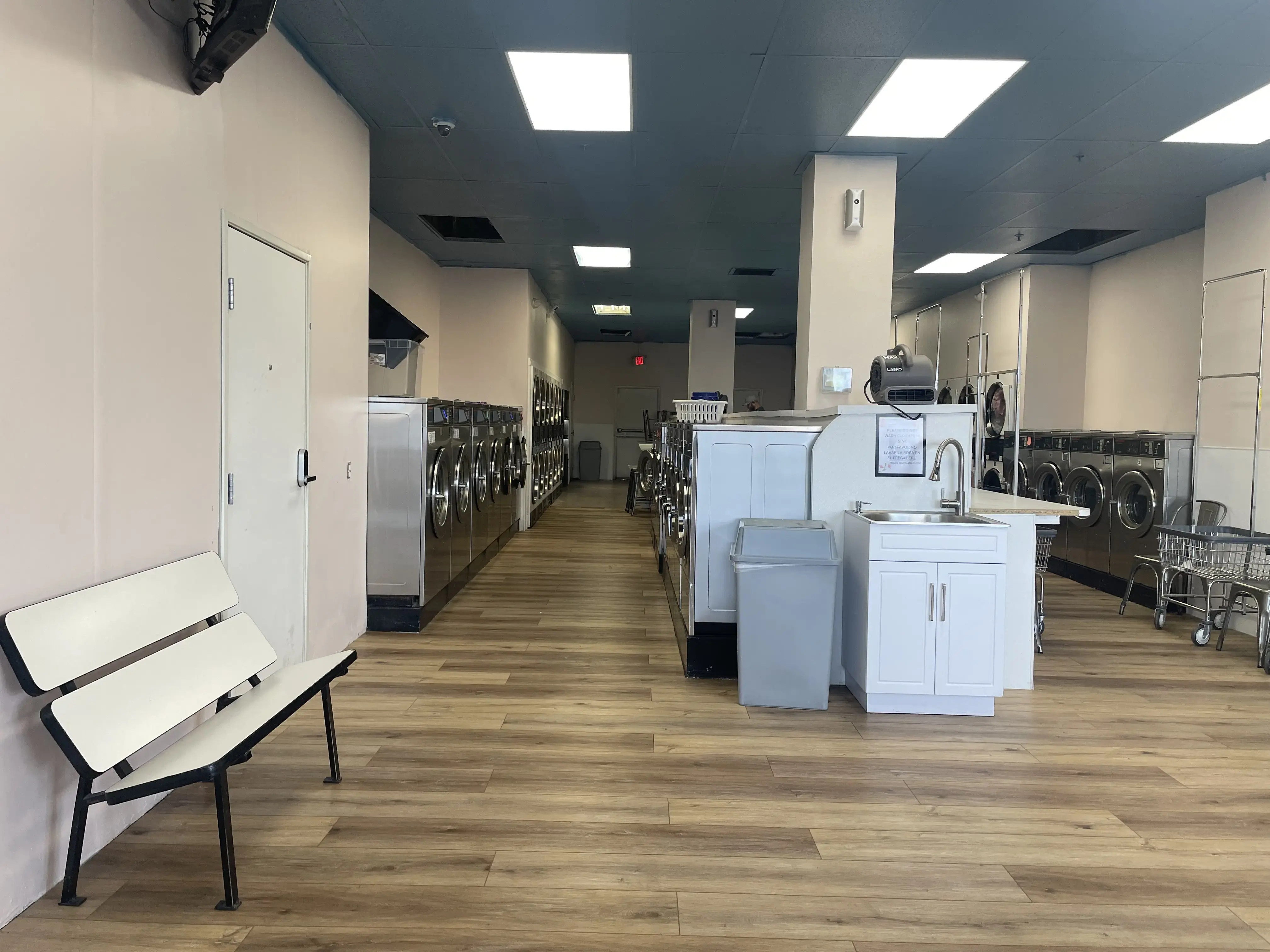 Spin Cycle Laundromat, New Management by Lily's Laundry - Image 9