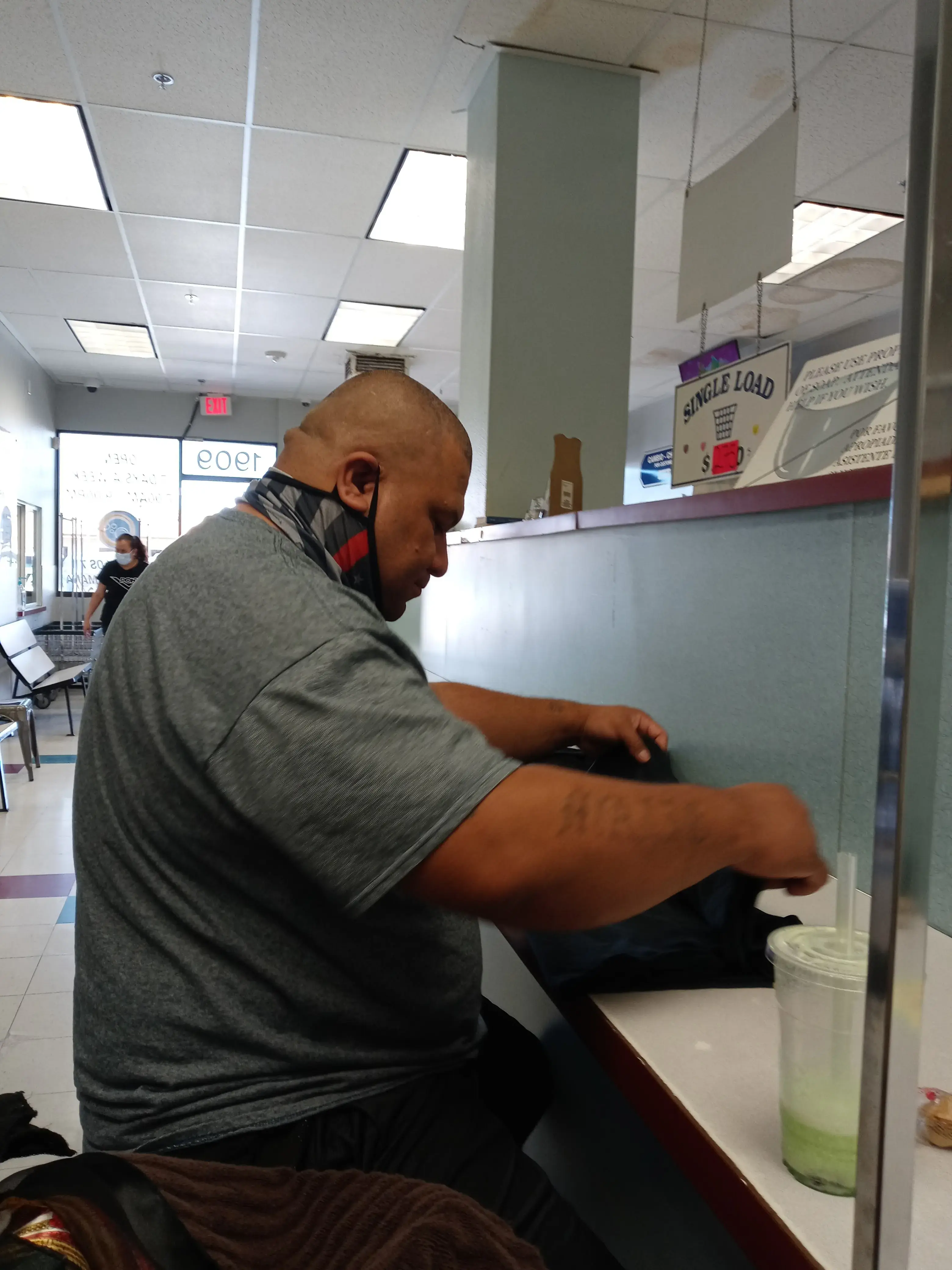 Spin Cycle Laundromat, New Management by Lily's Laundry - Image 20