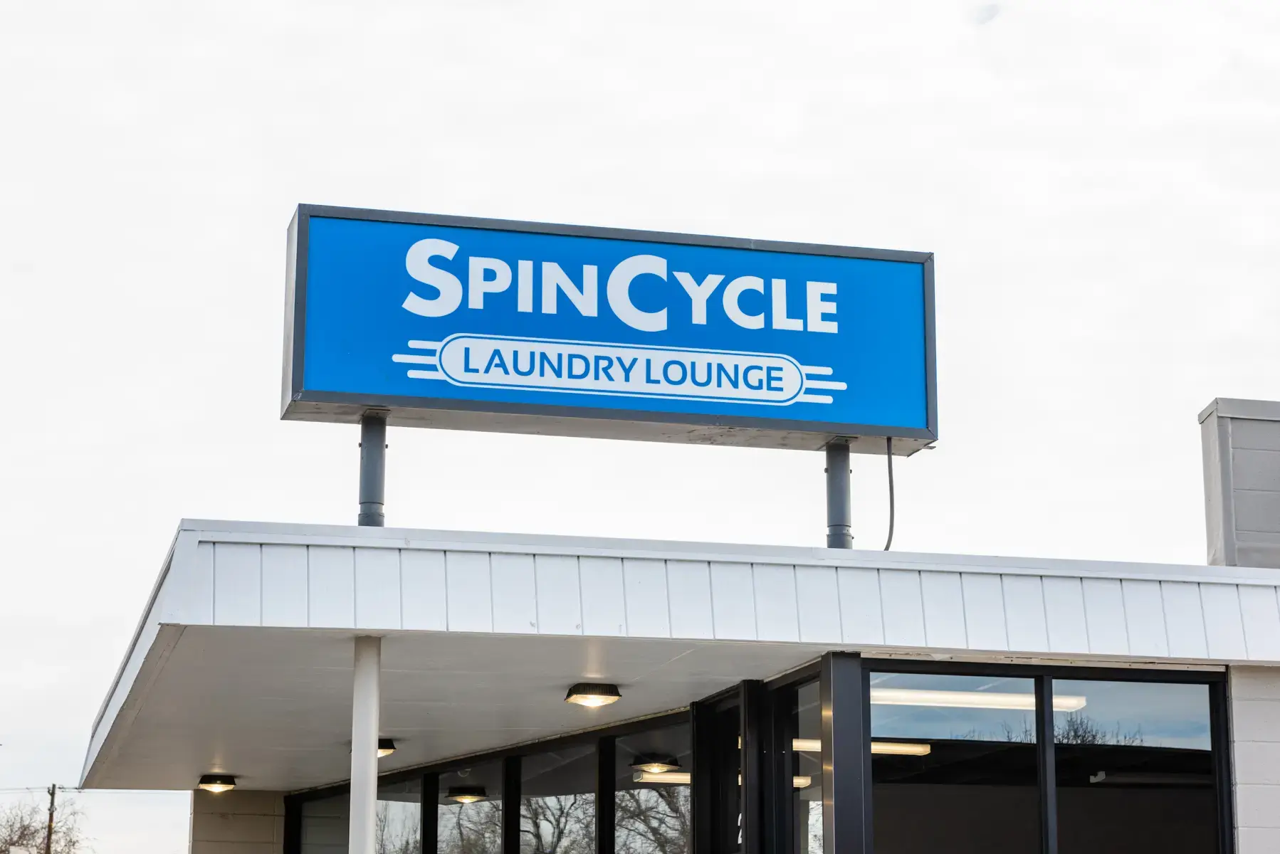 Spin Cycle Laundry Lounge - Image 2
