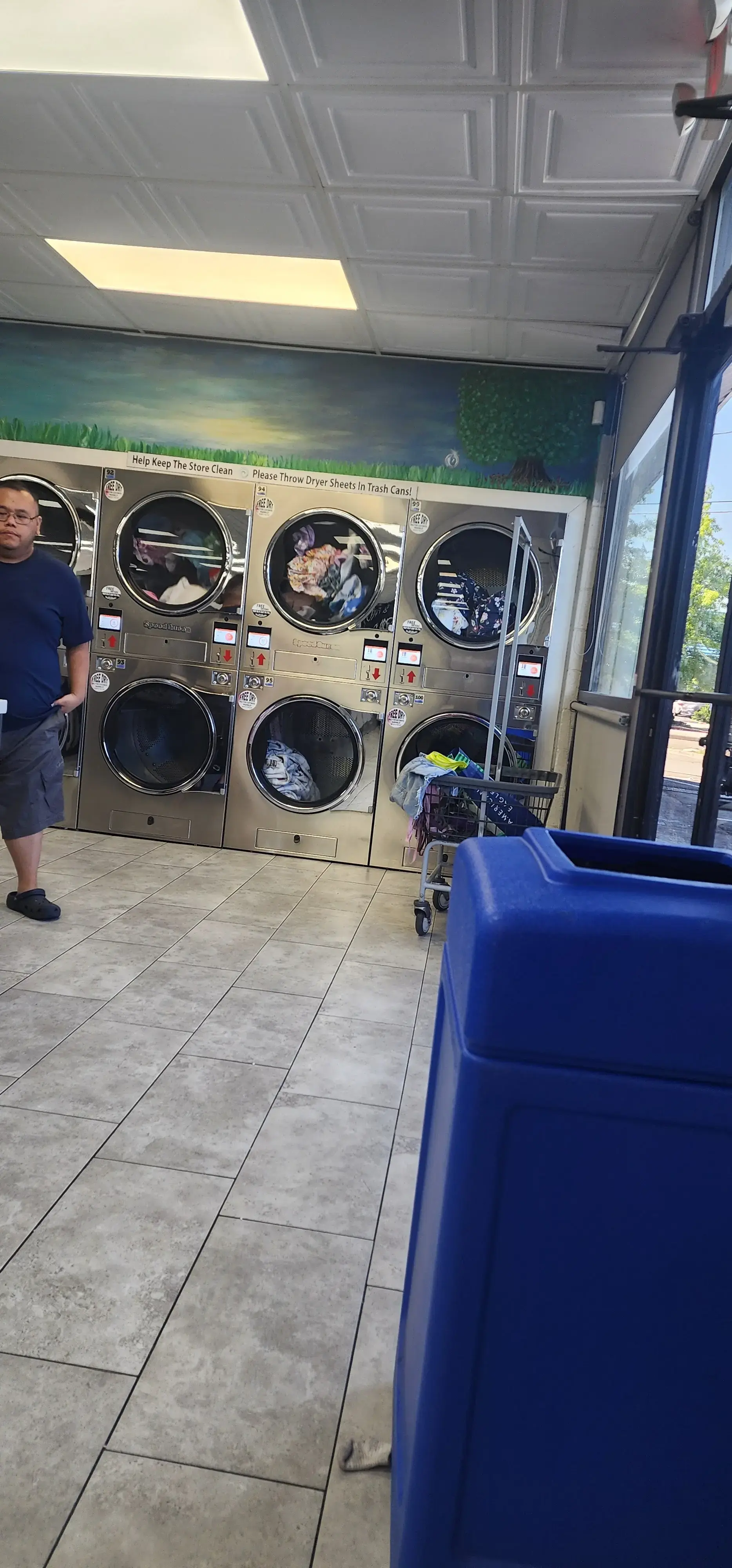Spin Cycle Wash and Dry - Image 14