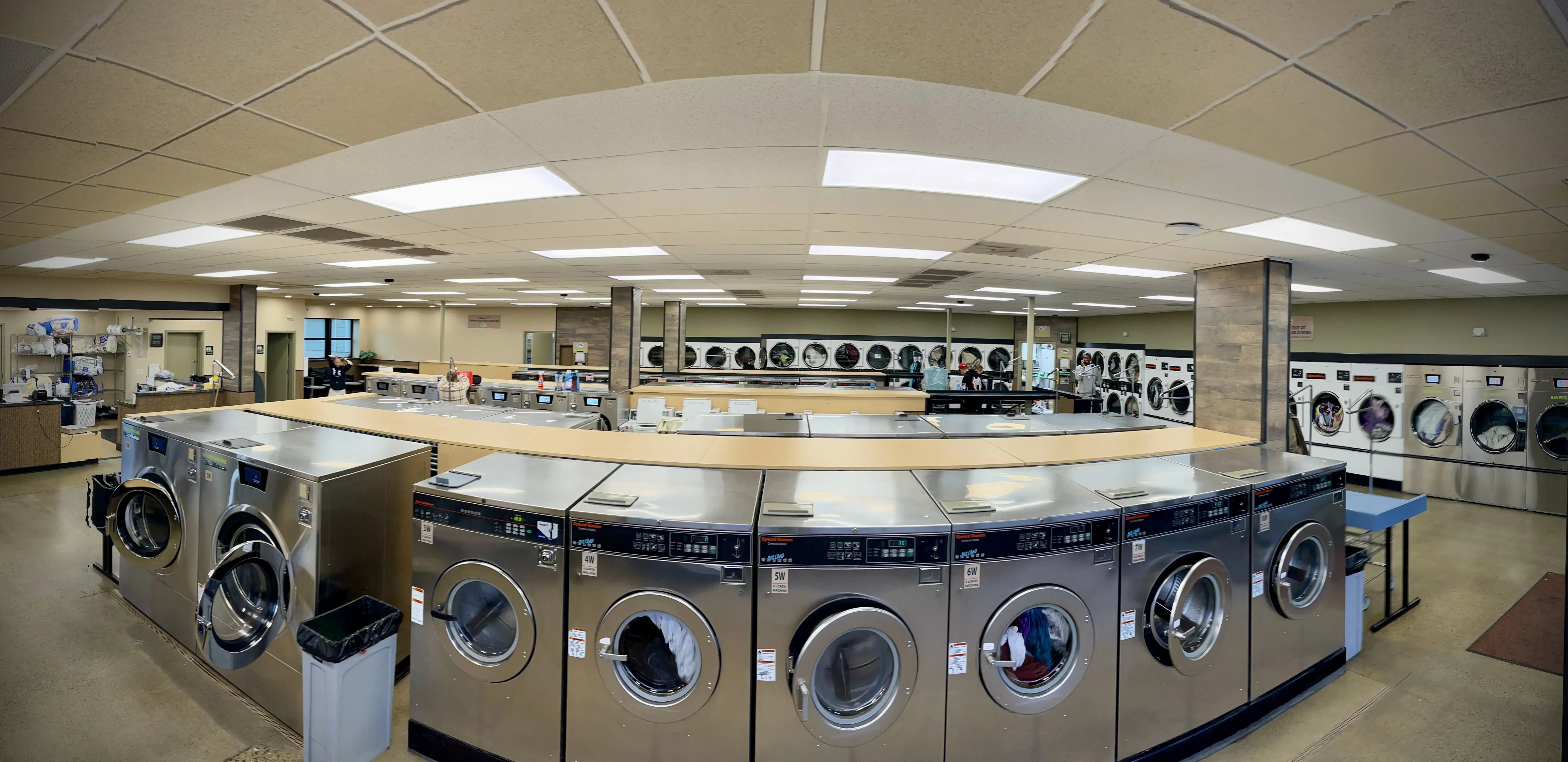 Spin Fresh Laundromat thumbnail 2