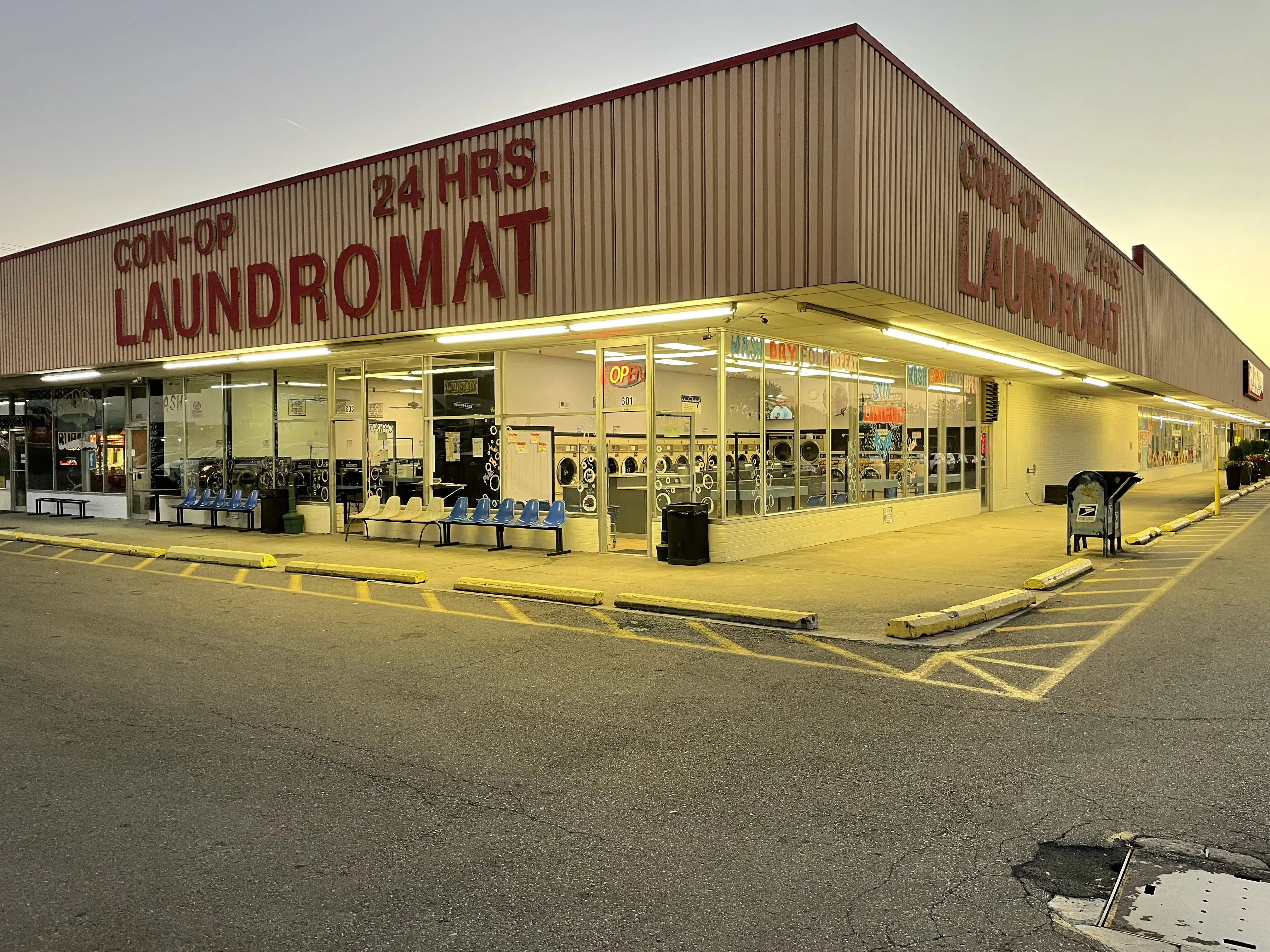 Spin Kemp Laundromat thumbnail 10