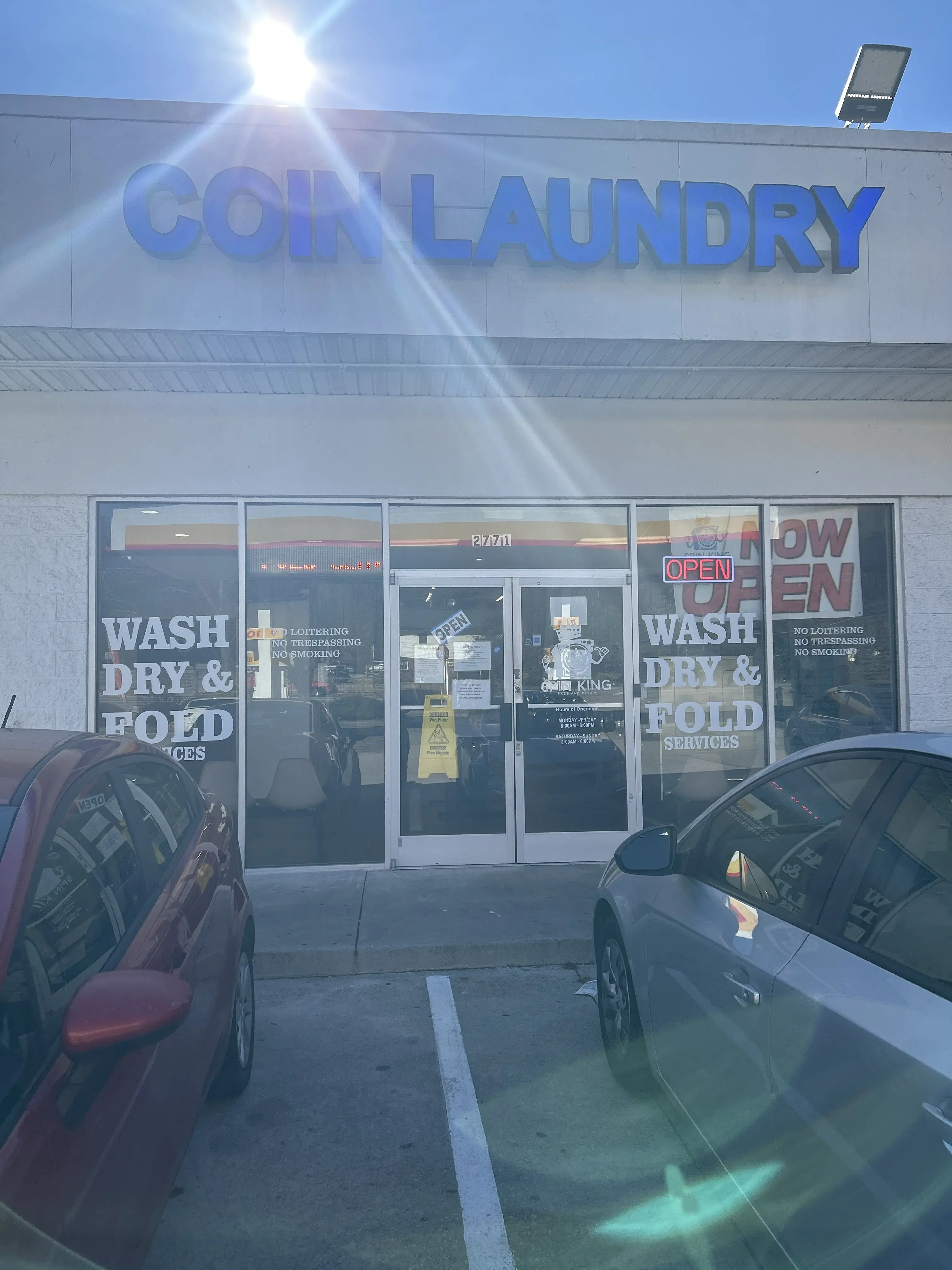 Spin King Laundromat thumbnail 5