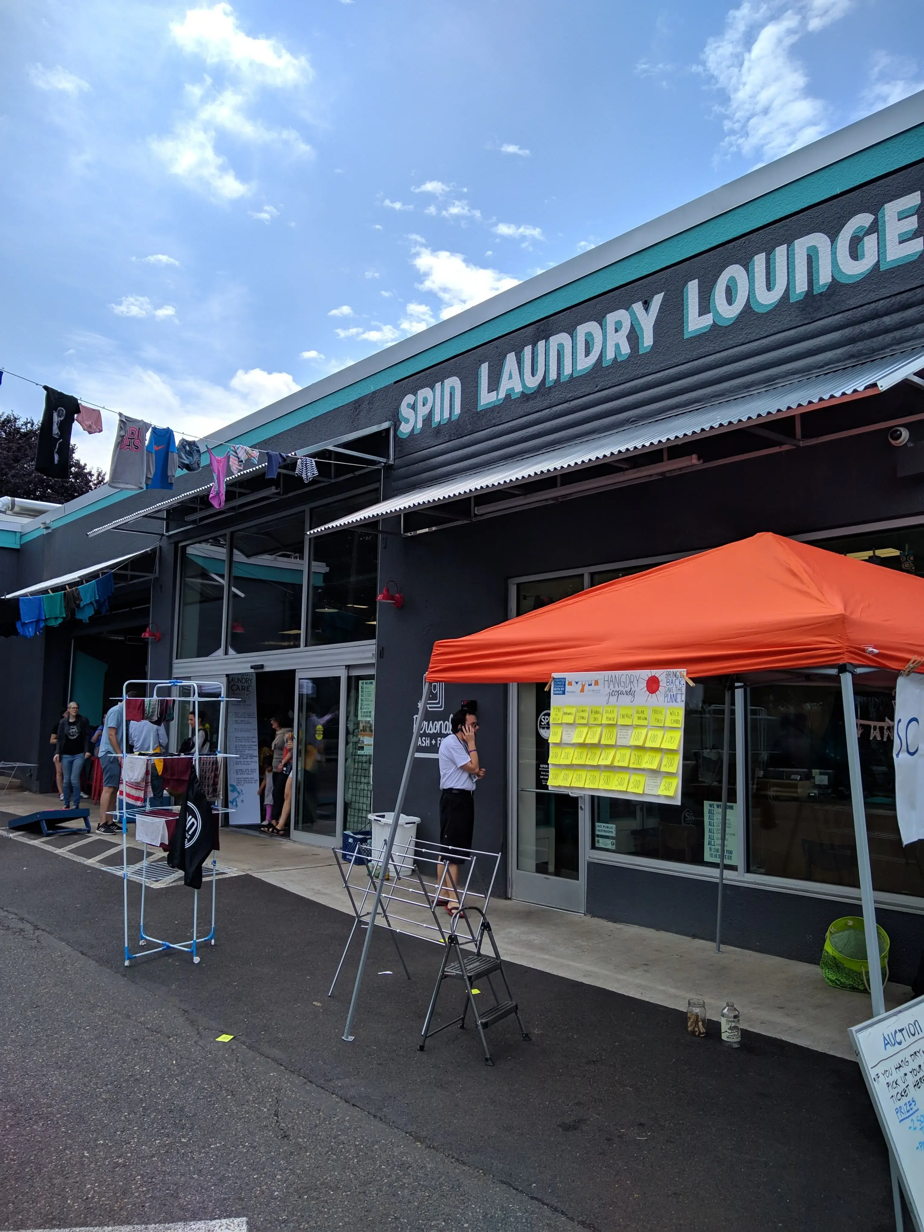 Spin Laundry Lounge thumbnail 20