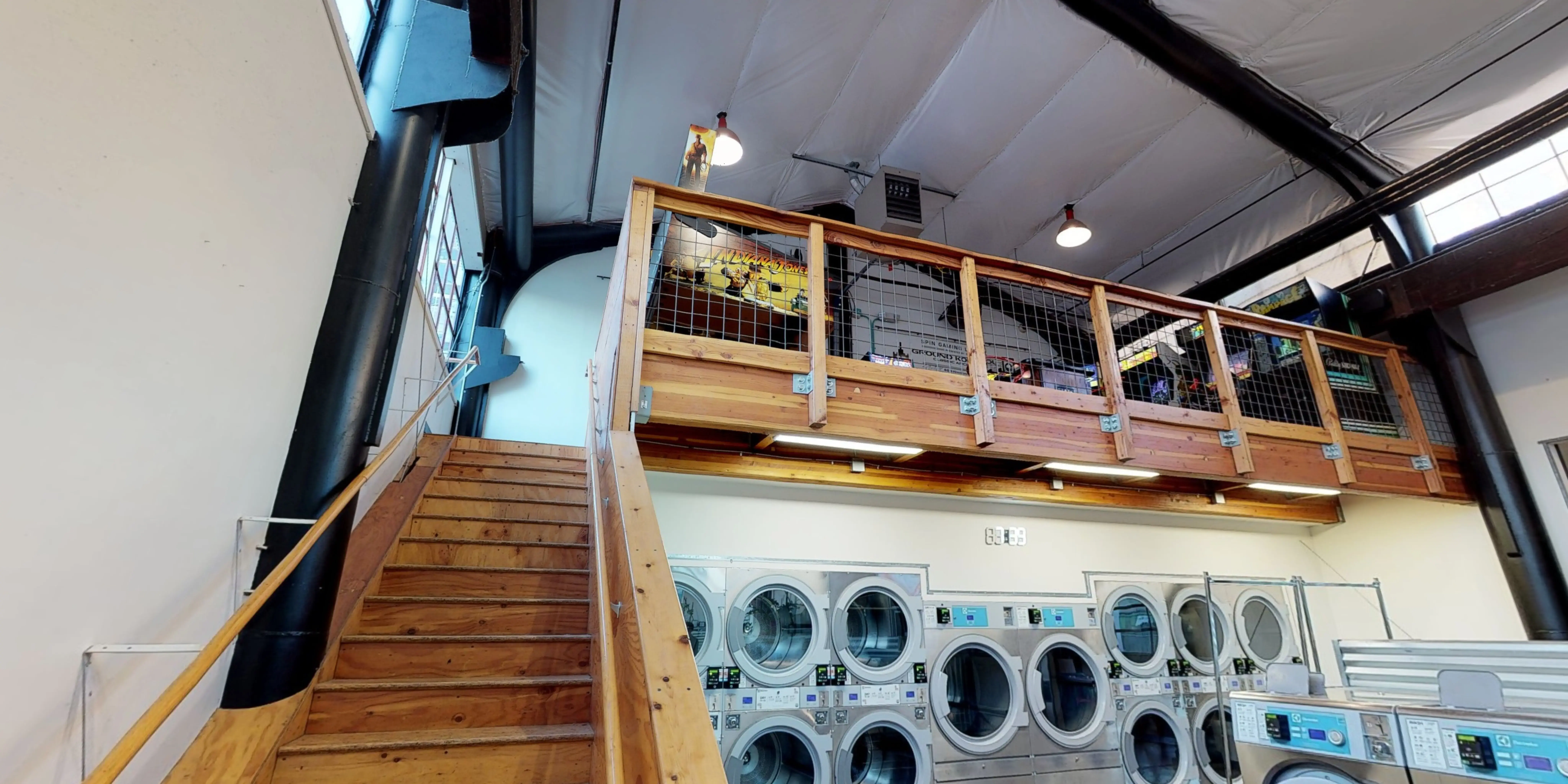 Spin Laundry Lounge thumbnail 15