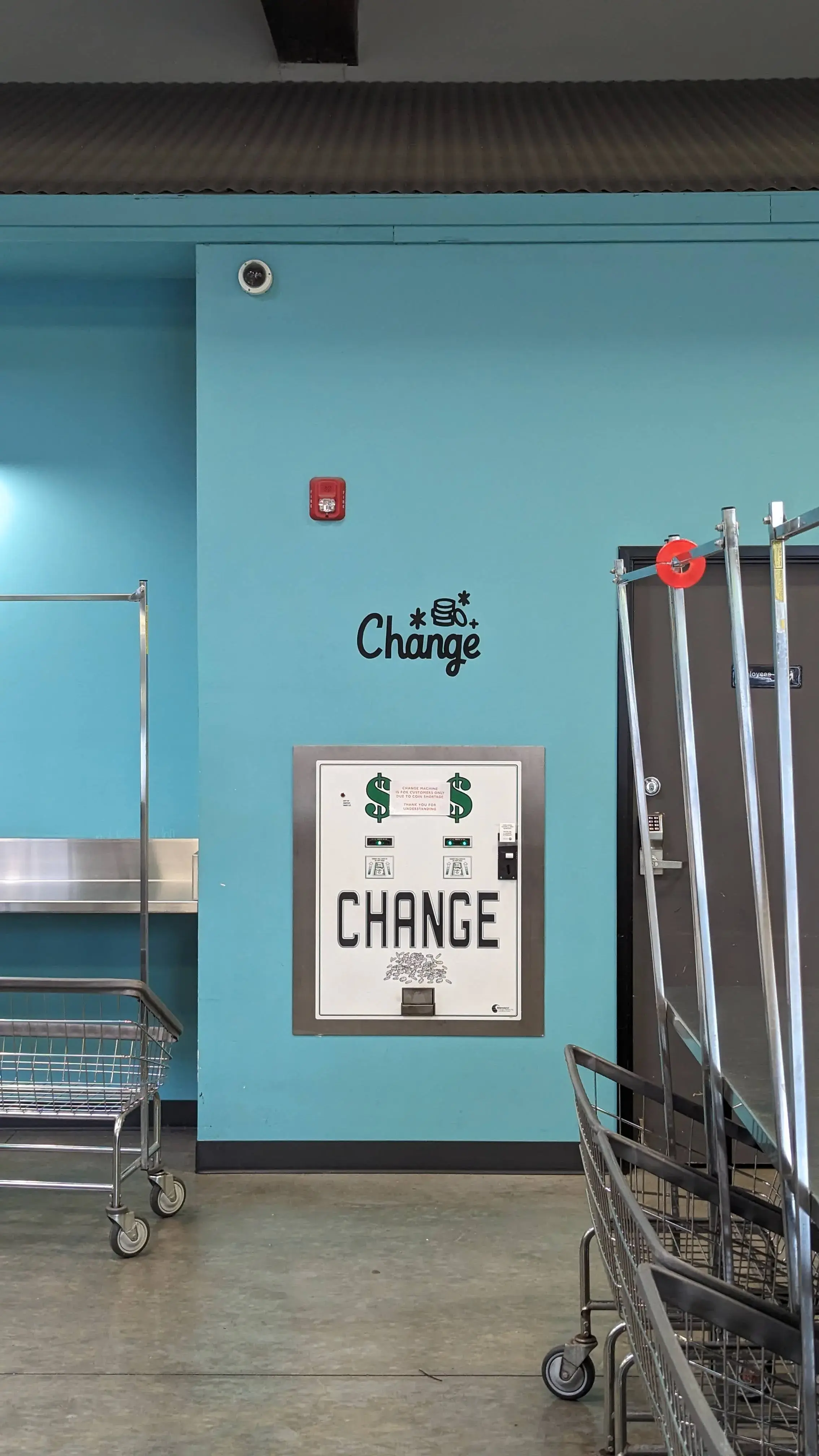 Spin Laundry Lounge - Image 19