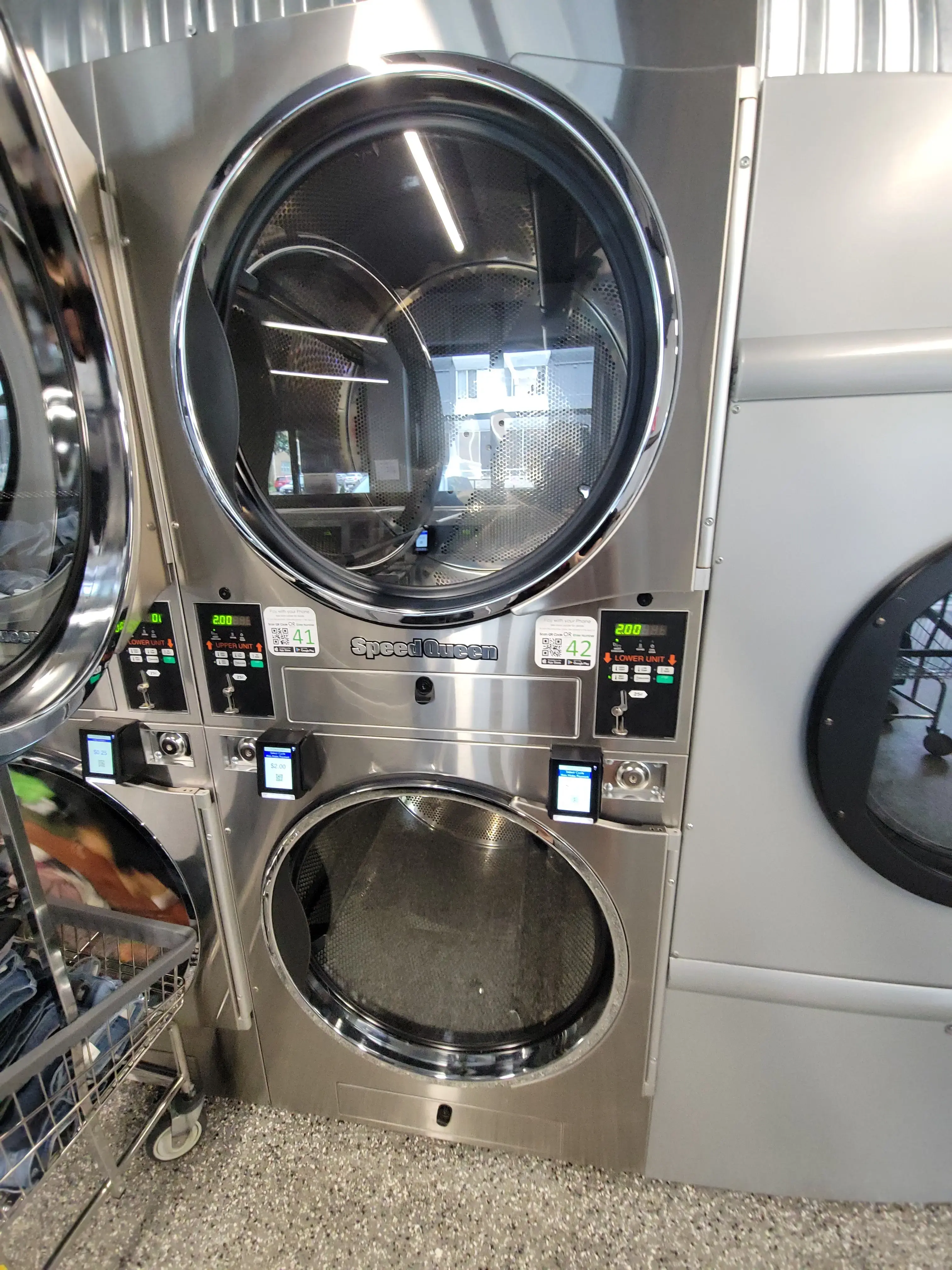 Spin Laundry - Image 11