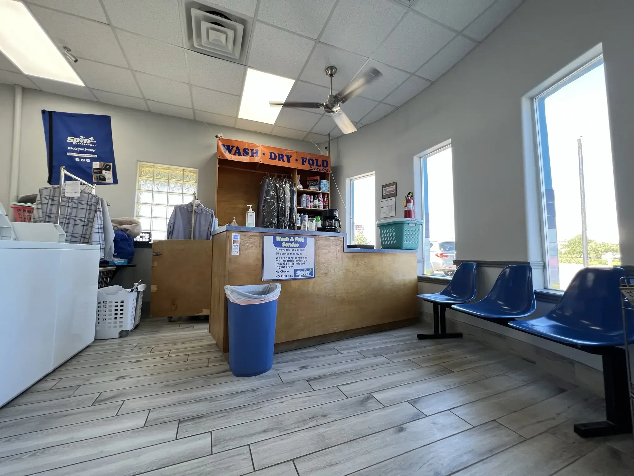 Spin Plus Laundromat thumbnail 14